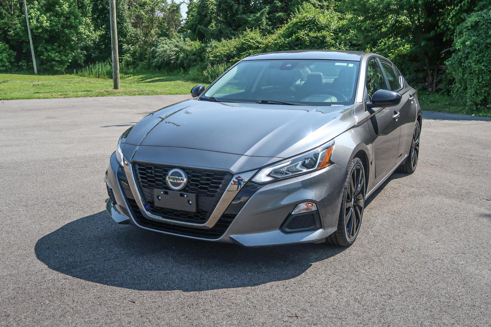 2022 Nissan Altima 2.5 SR