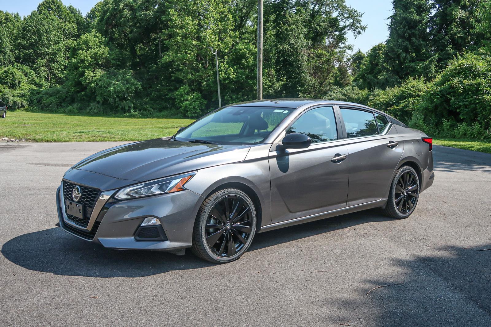 2022 Nissan Altima 2.5 SR
