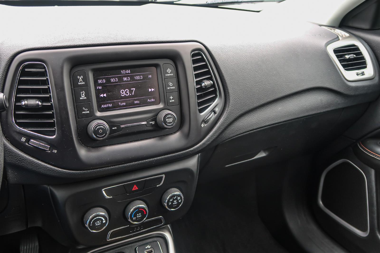 2018 Jeep Compass Sport