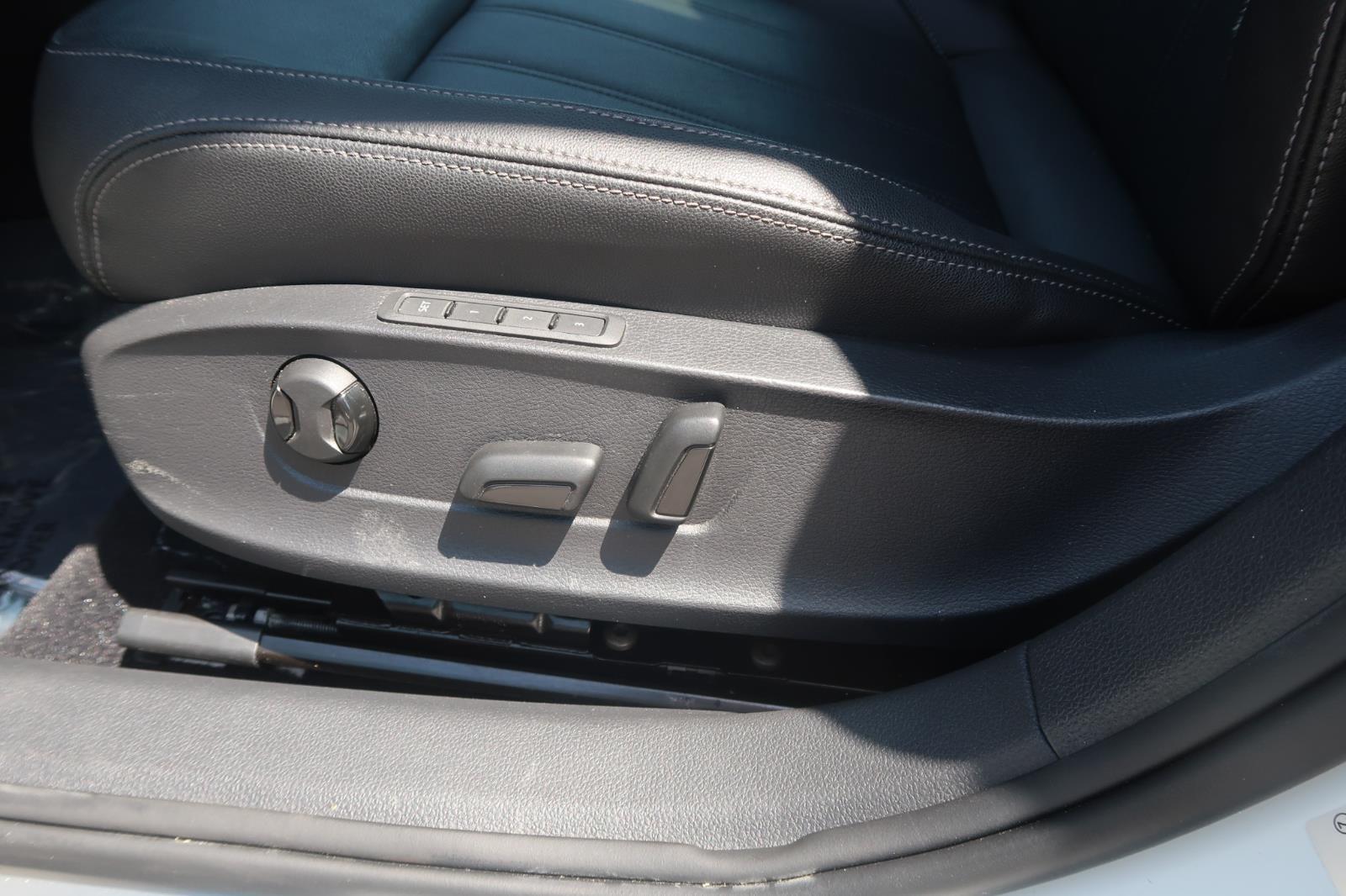 2020 Volkswagen Passat SEL