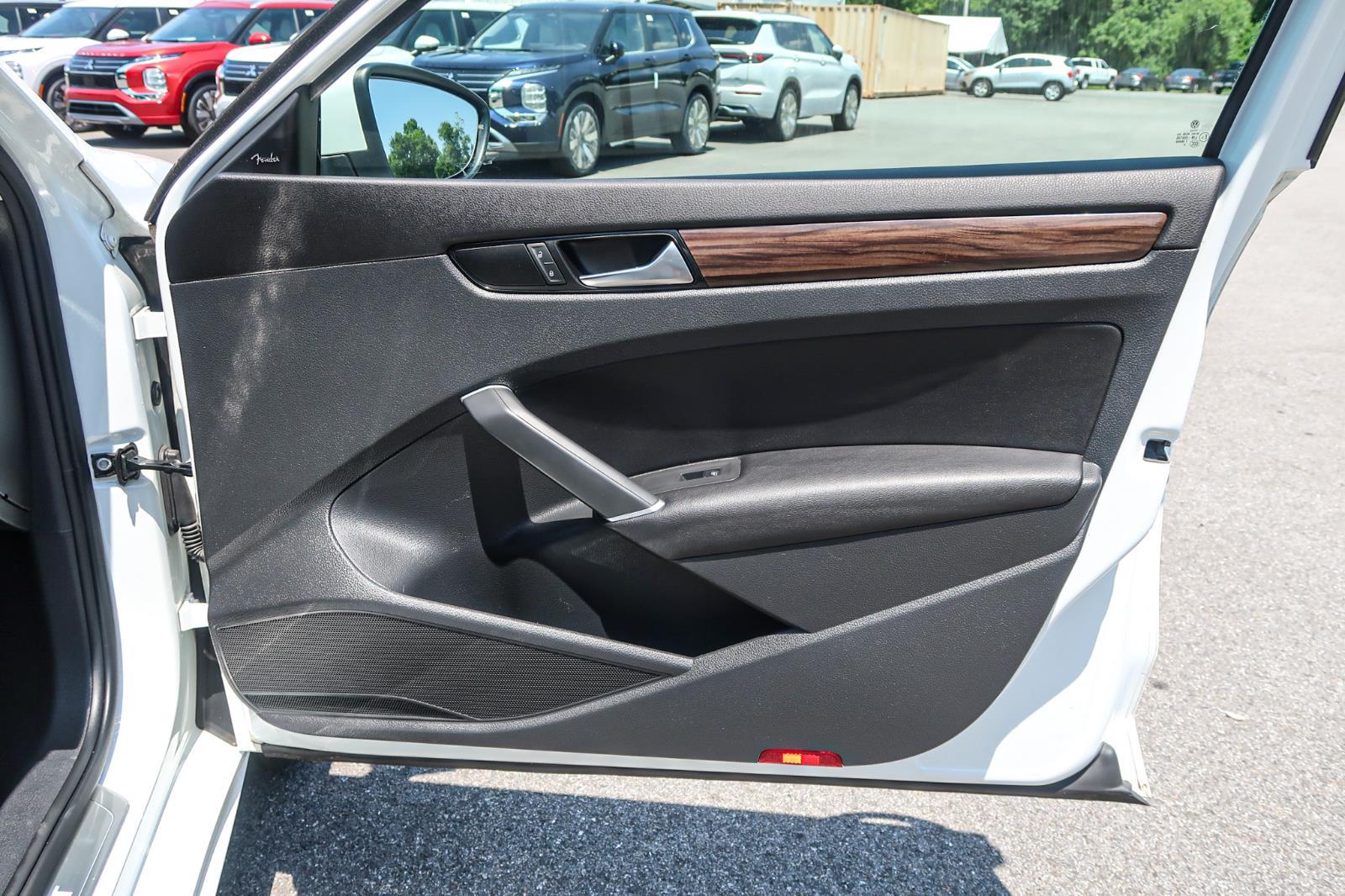 2020 Volkswagen Passat SEL
