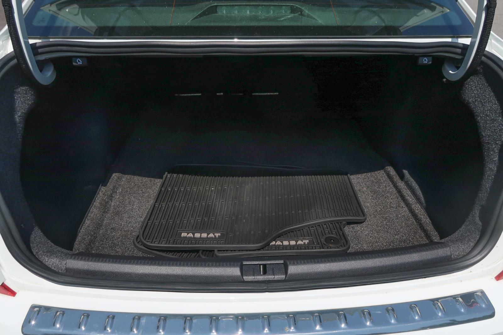 2020 Volkswagen Passat SEL