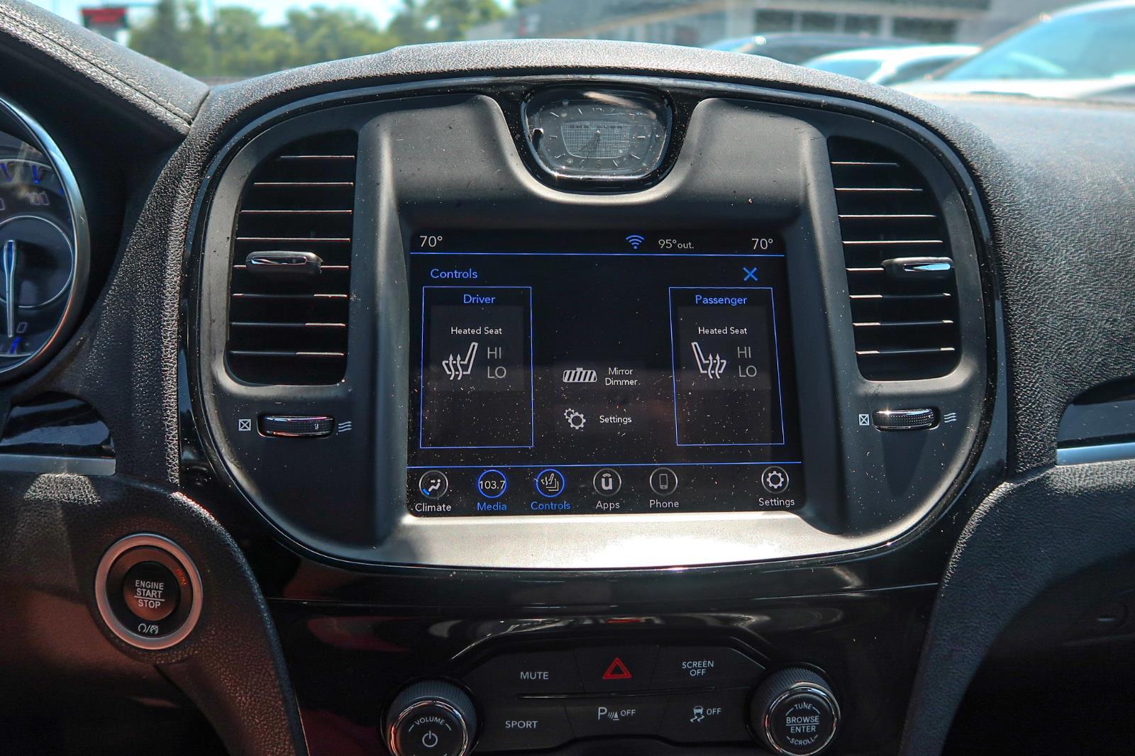 2021 Chrysler 300 S V6