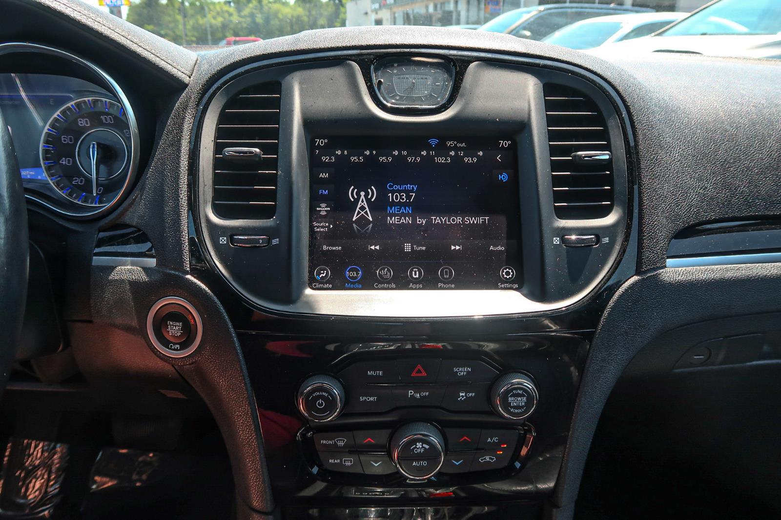 2021 Chrysler 300 S V6
