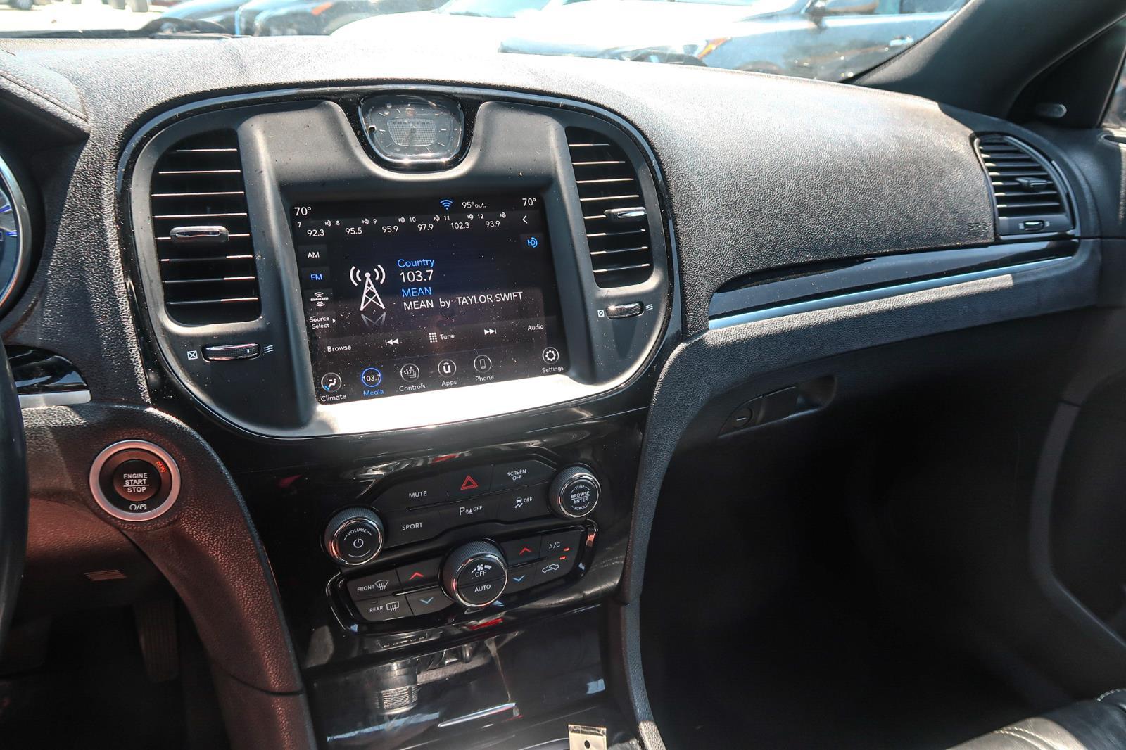2021 Chrysler 300 S V6