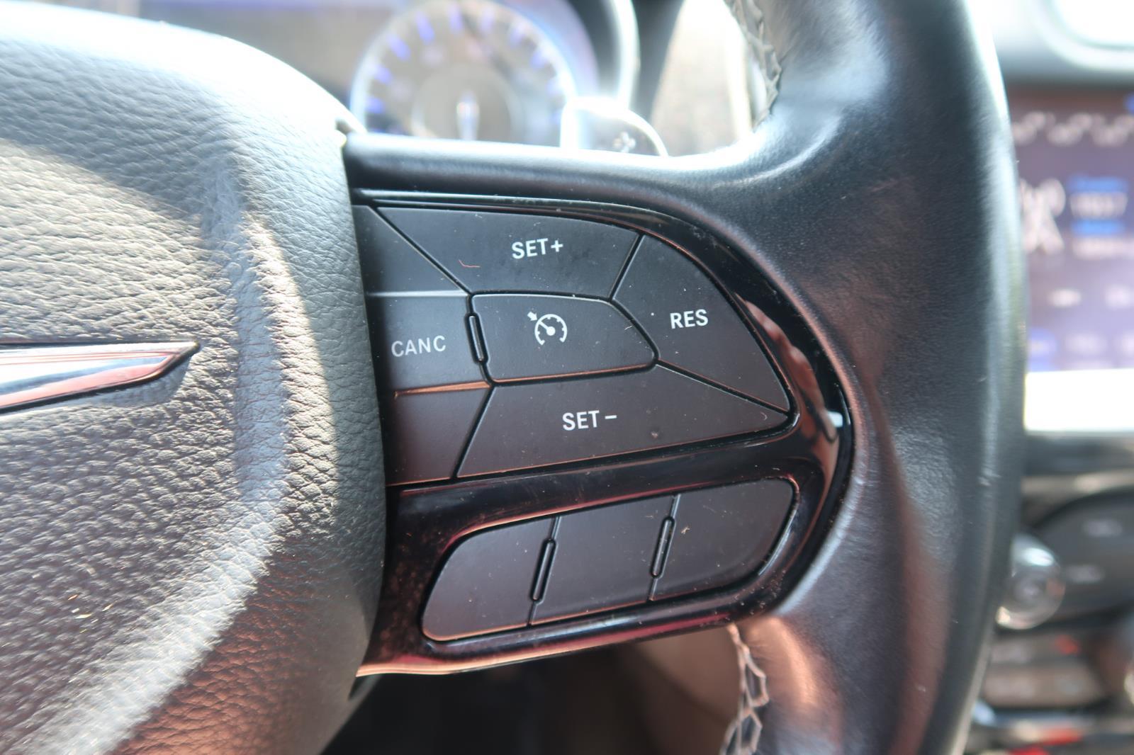 2021 Chrysler 300 S V6