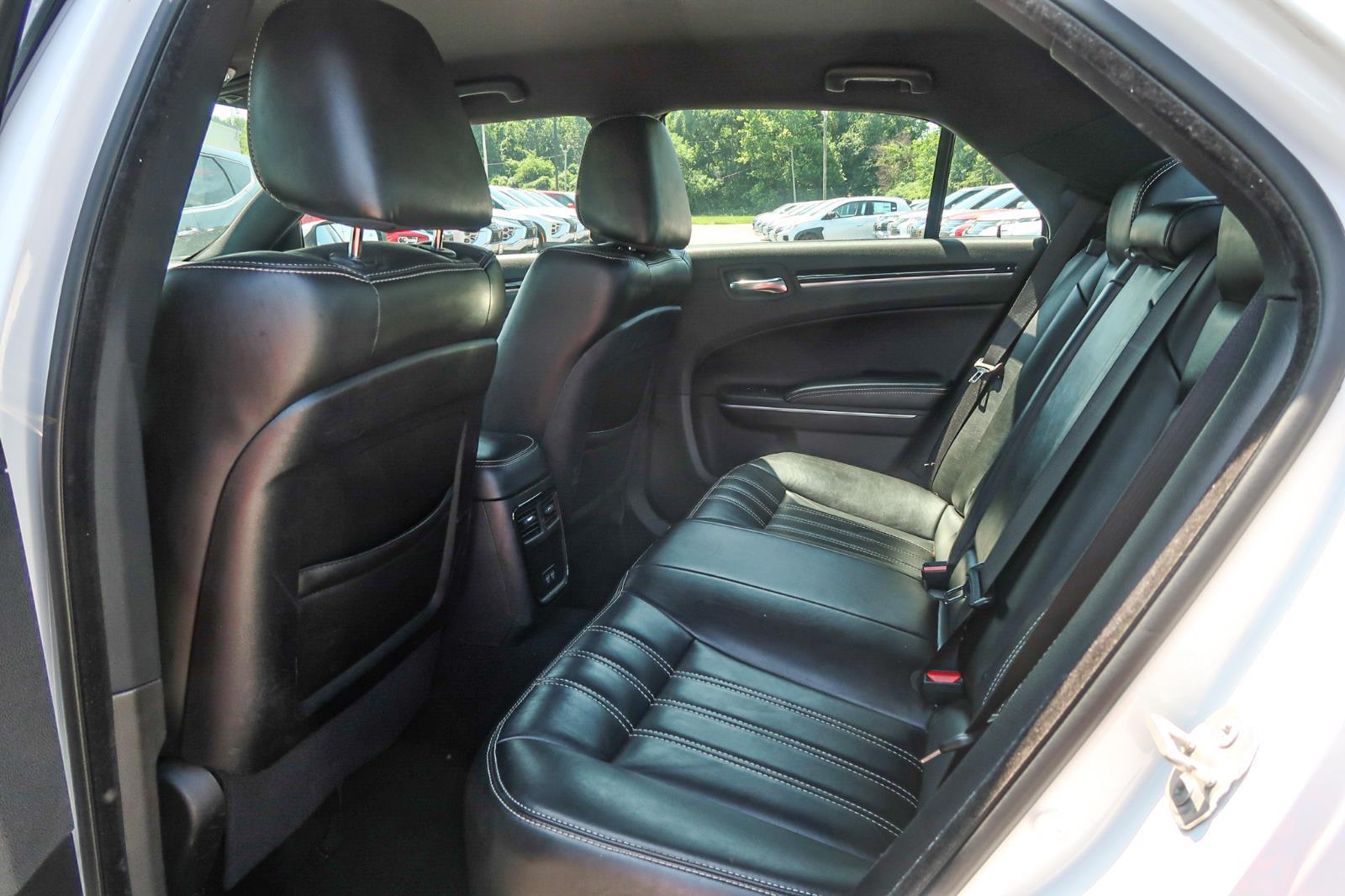 2021 Chrysler 300 S V6