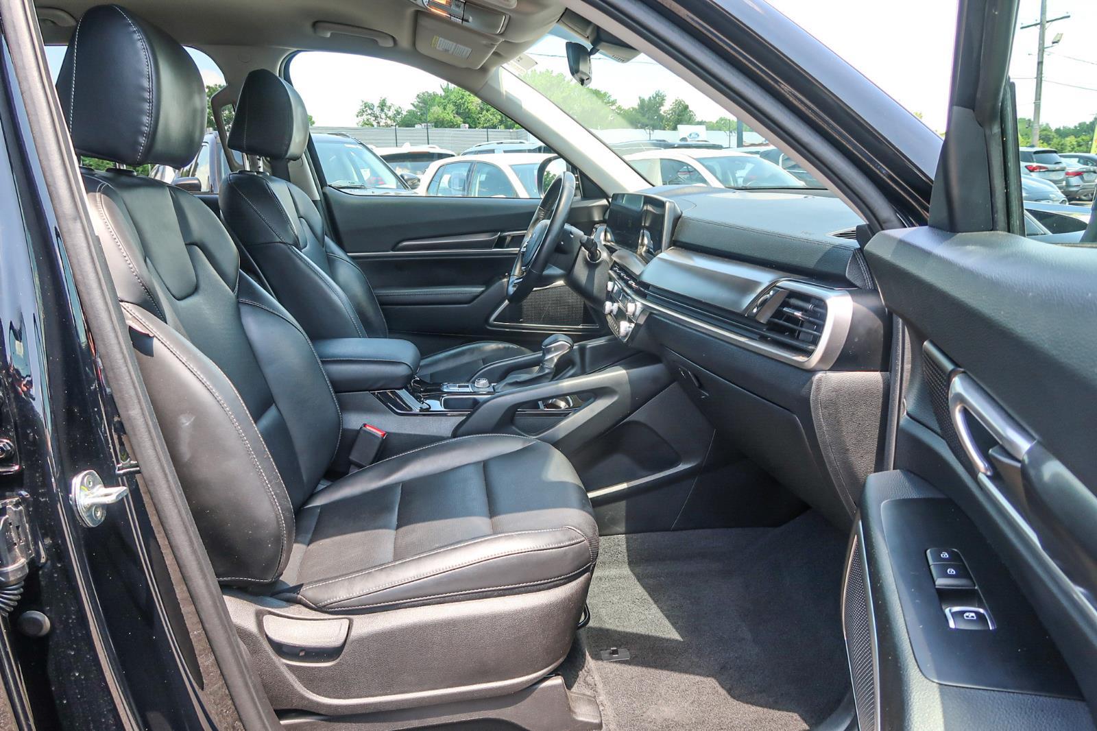 2023 Kia Telluride LX