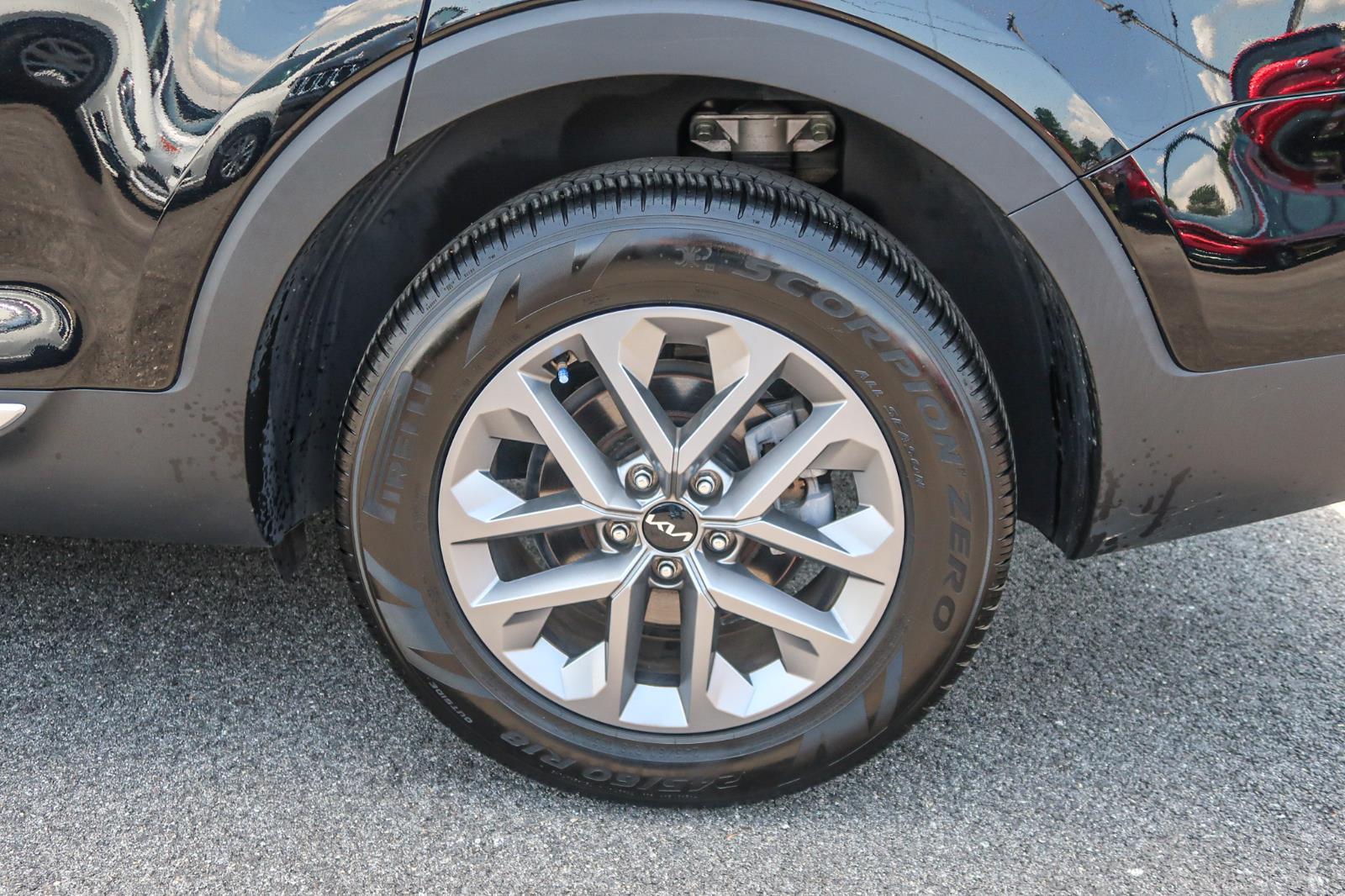 2023 Kia Telluride LX