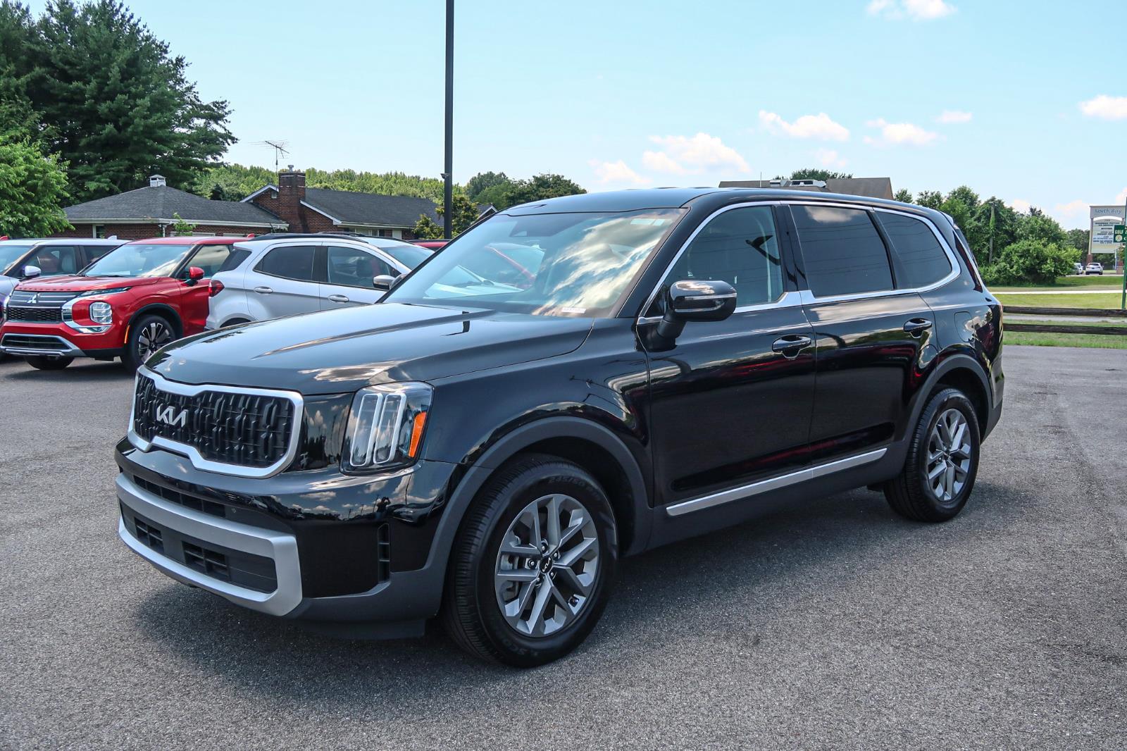 2023 Kia Telluride LX