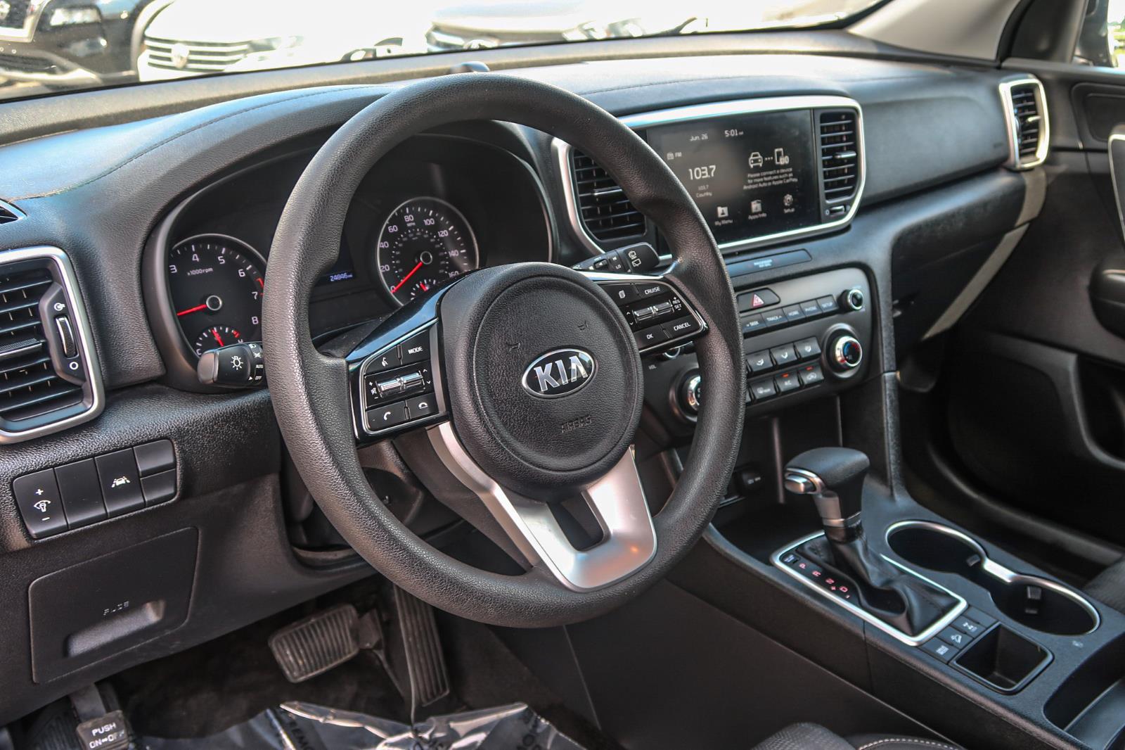 2022 Kia Sportage LX