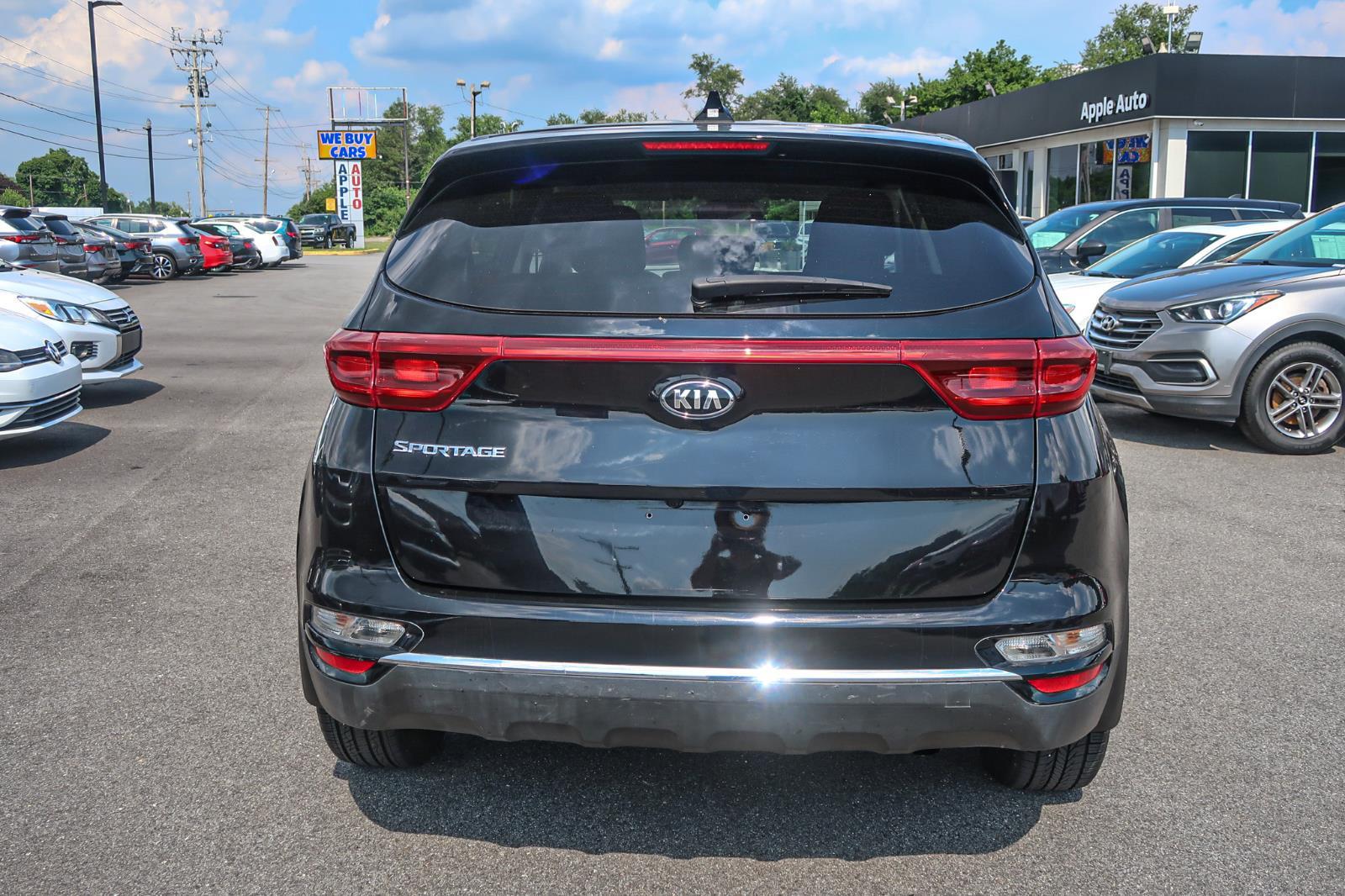 2022 Kia Sportage LX