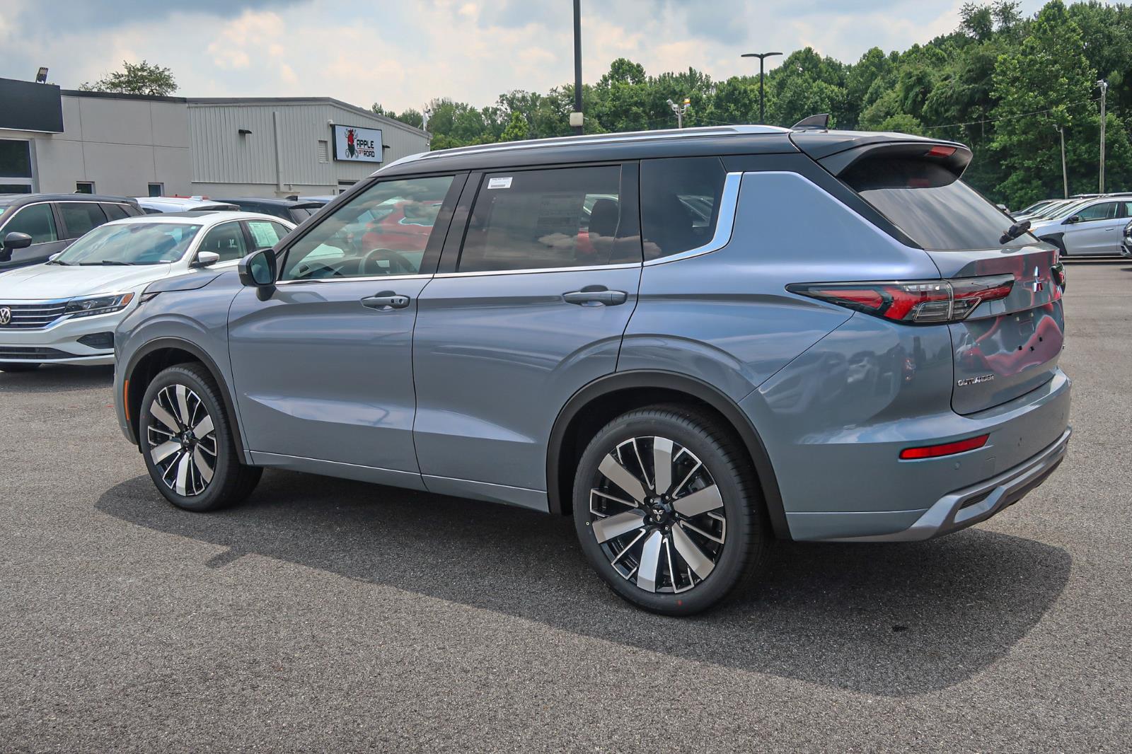 2025 Mitsubishi Outlander SEL