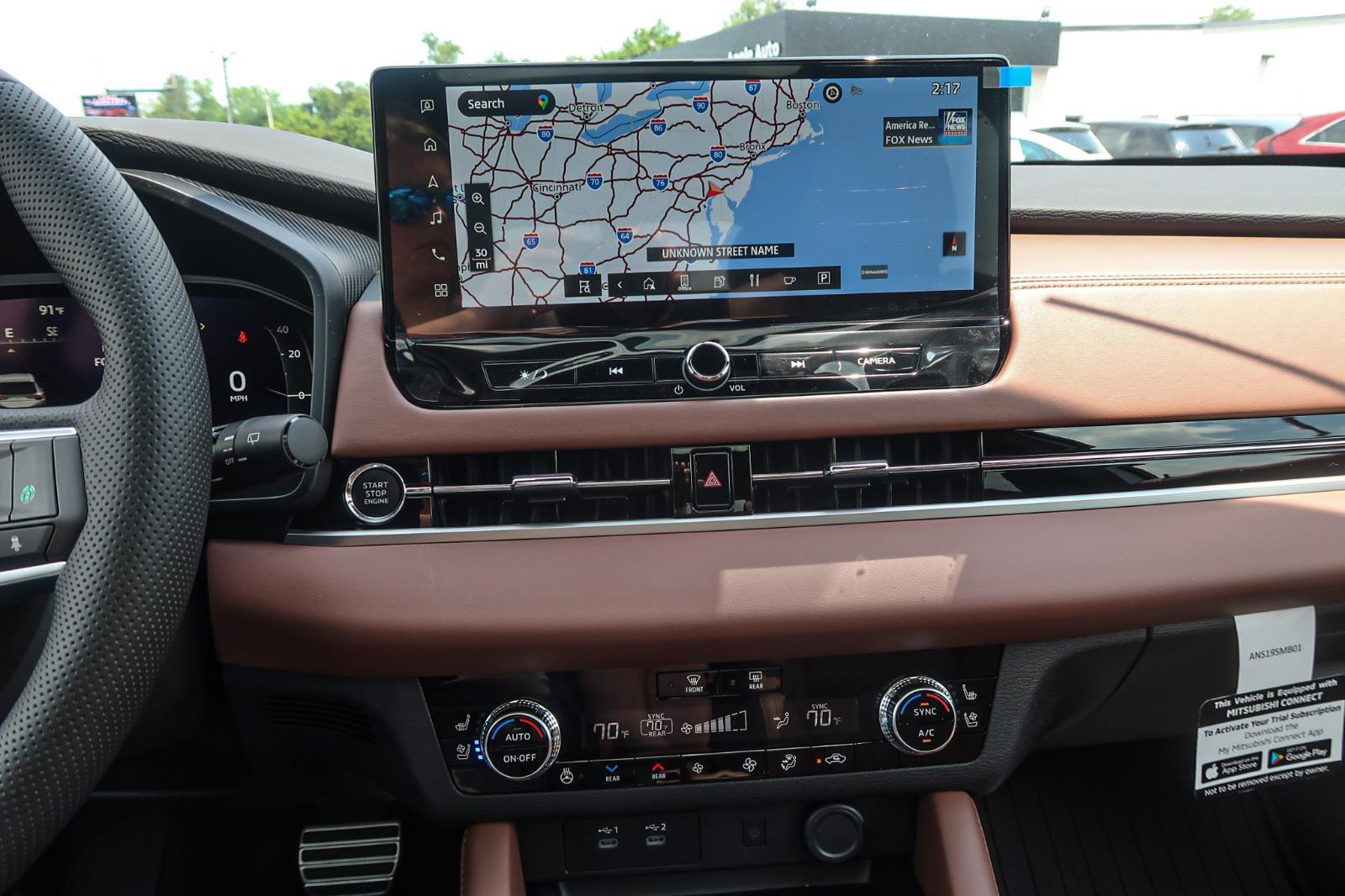 2025 Mitsubishi Outlander SEL