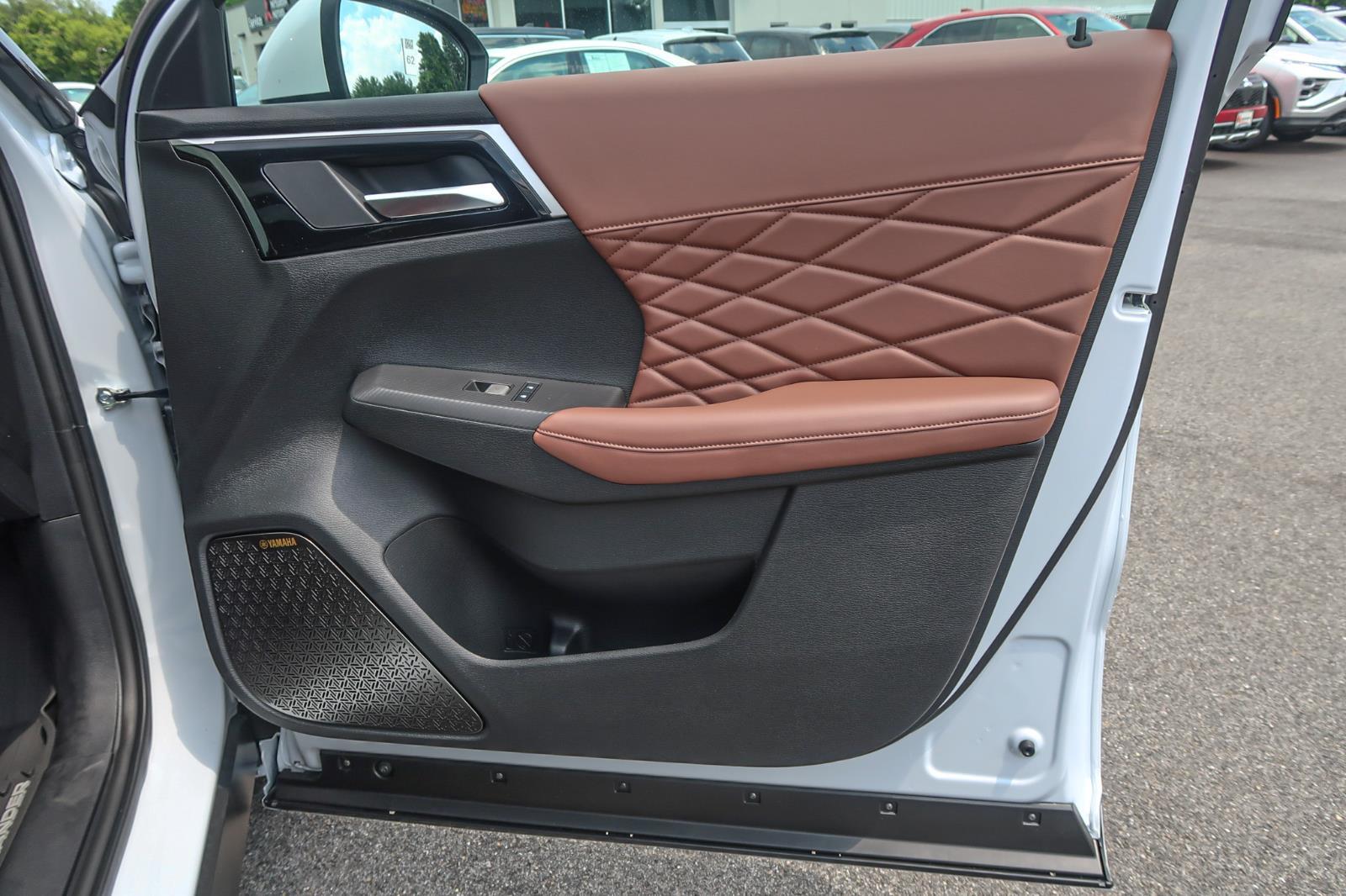 2025 Mitsubishi Outlander SEL