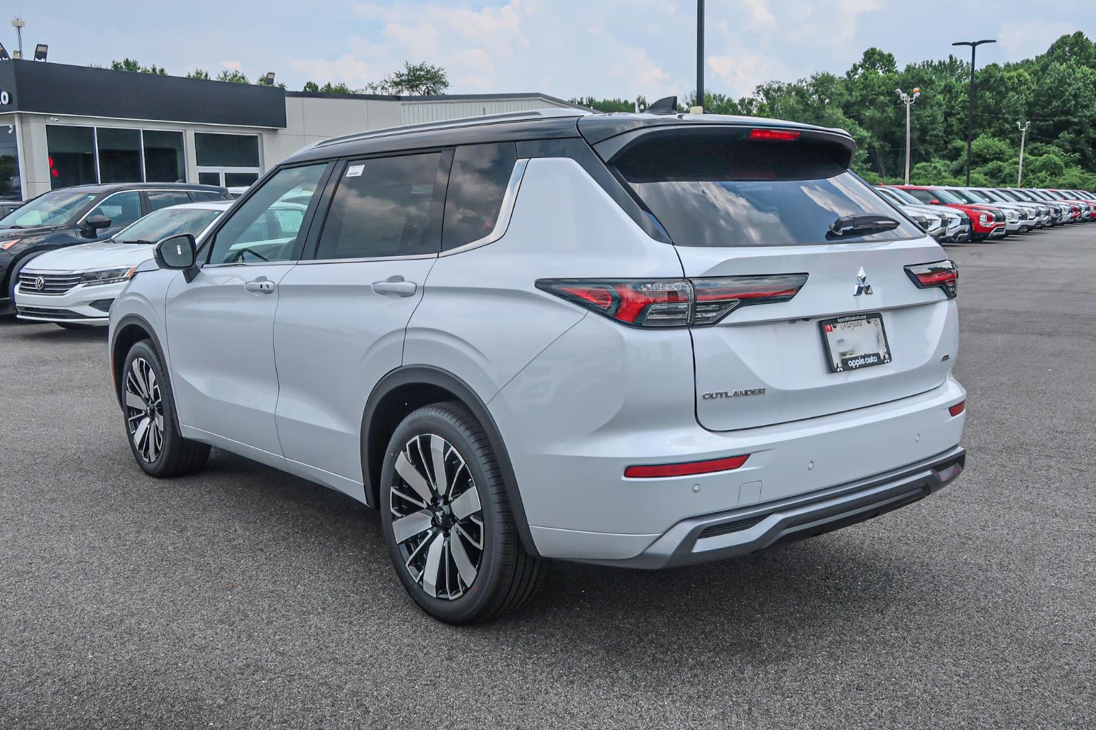 2025 Mitsubishi Outlander SEL