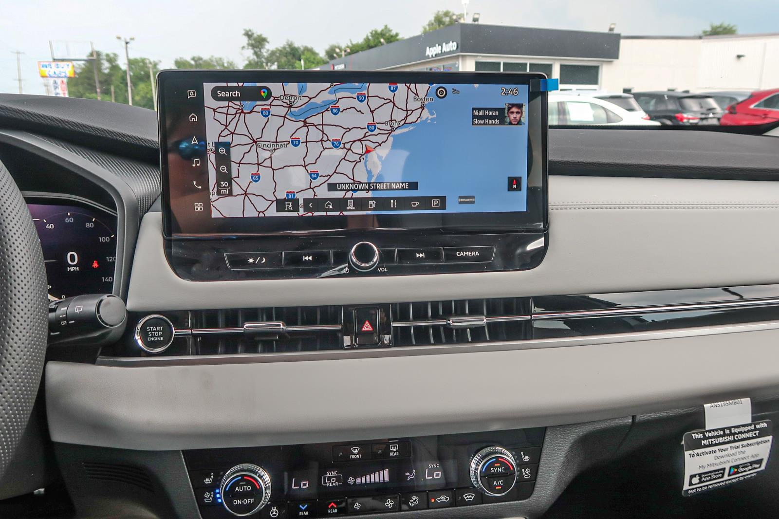2025 Mitsubishi Outlander SEL