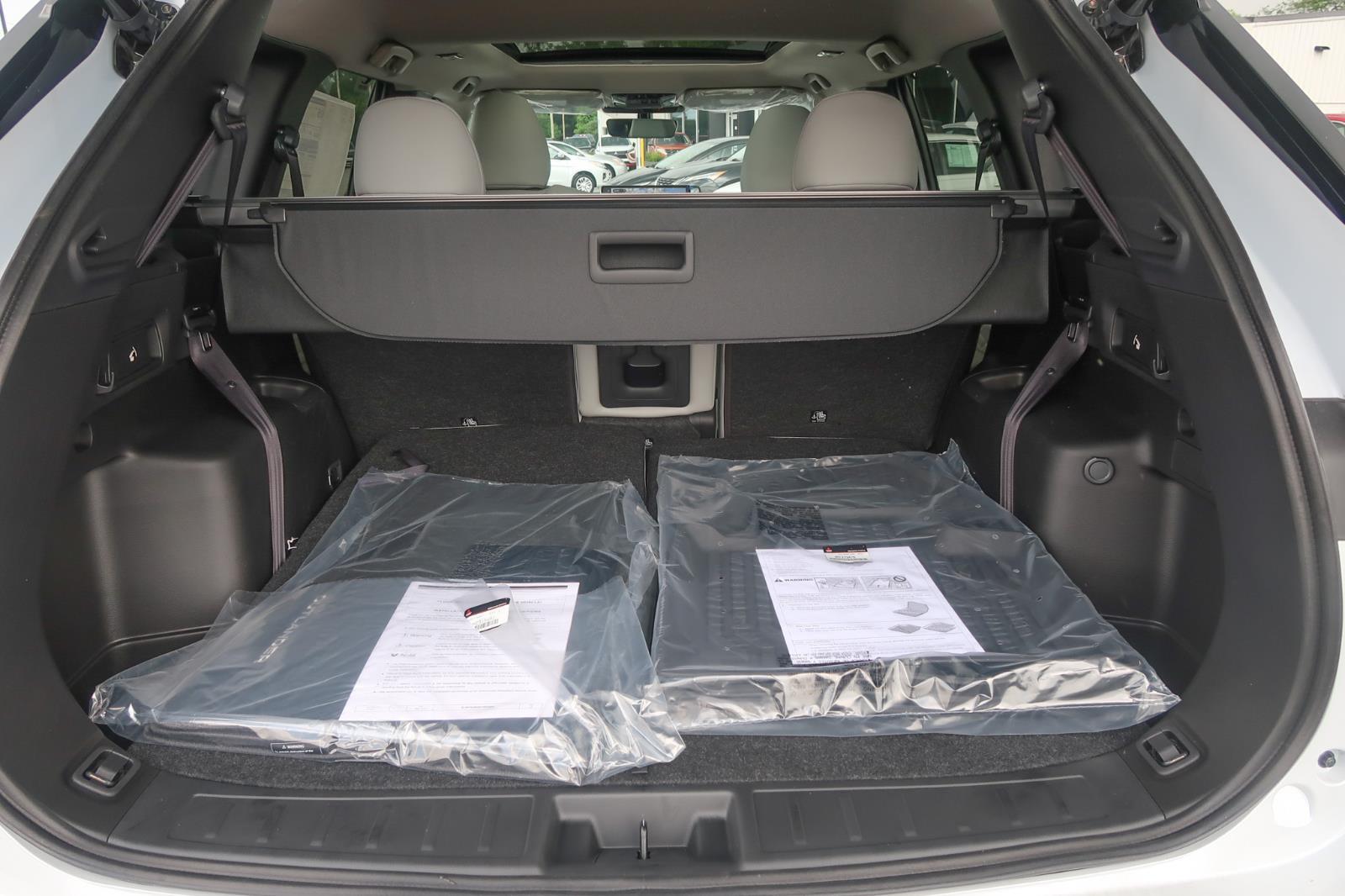 2025 Mitsubishi Outlander SEL