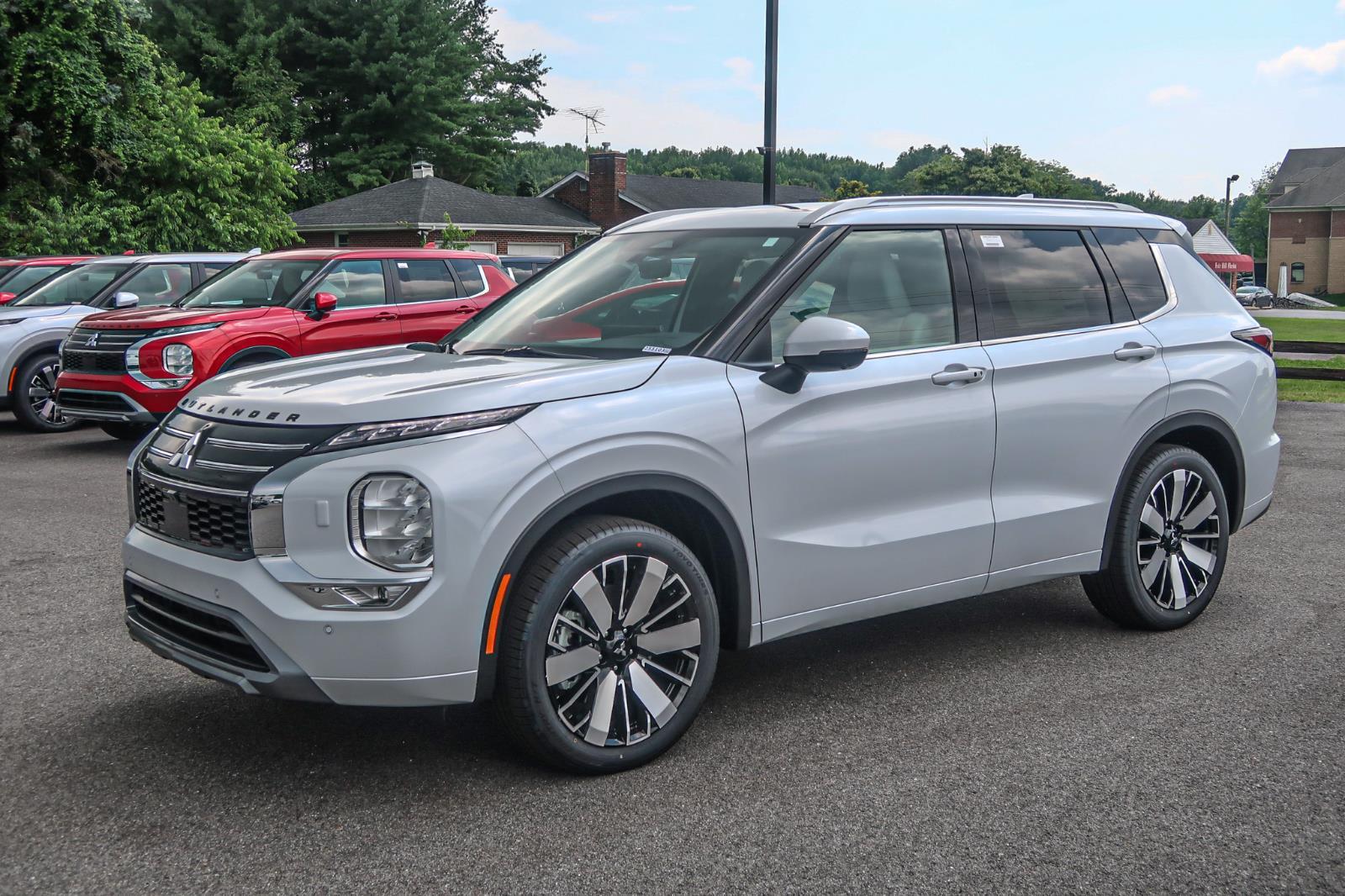 2025 Mitsubishi Outlander SEL