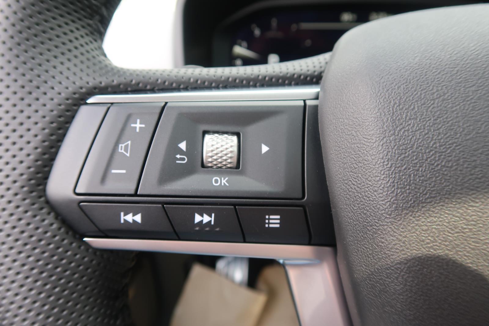 2025 Mitsubishi Outlander SEL Platinum Edition