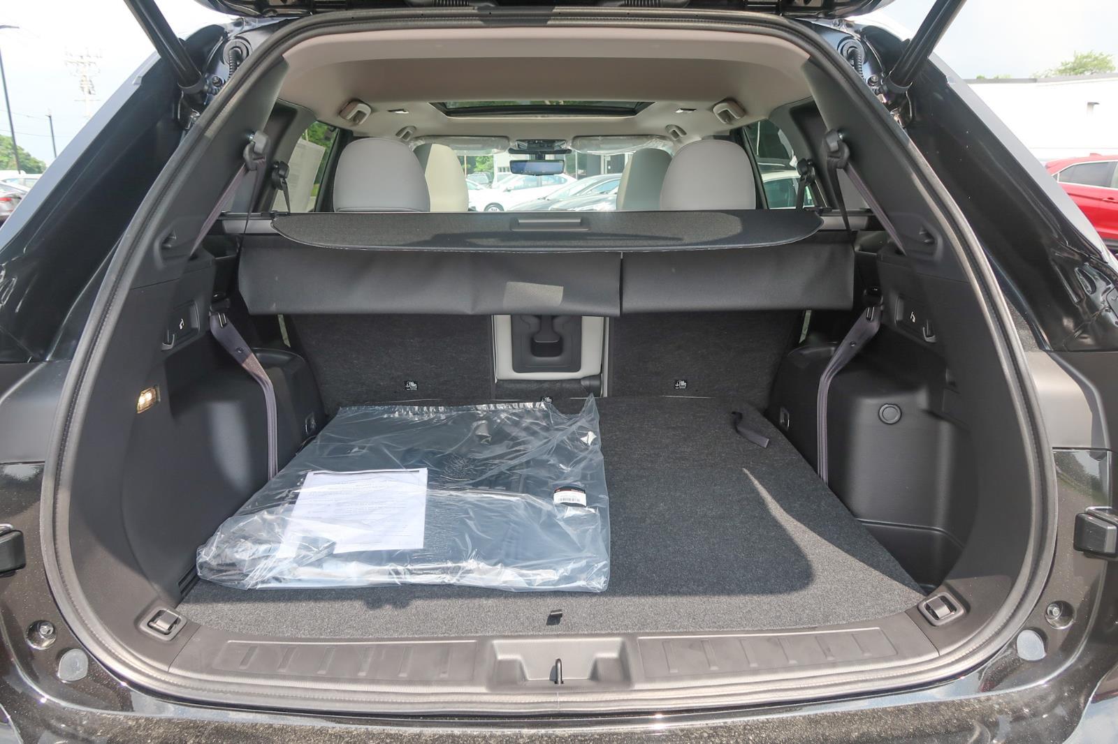 2025 Mitsubishi Outlander SEL Platinum Edition