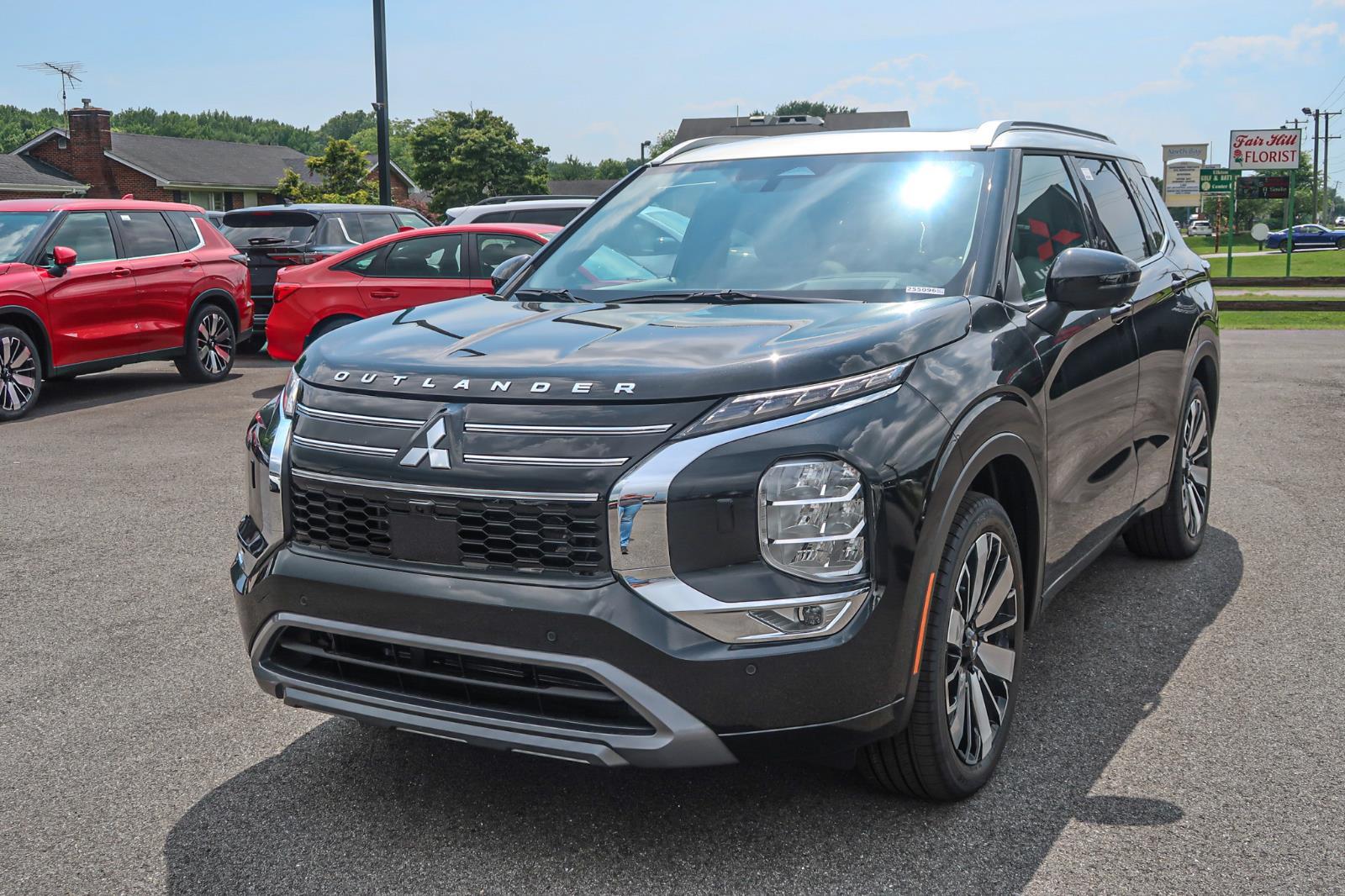 2025 Mitsubishi Outlander SEL Platinum Edition