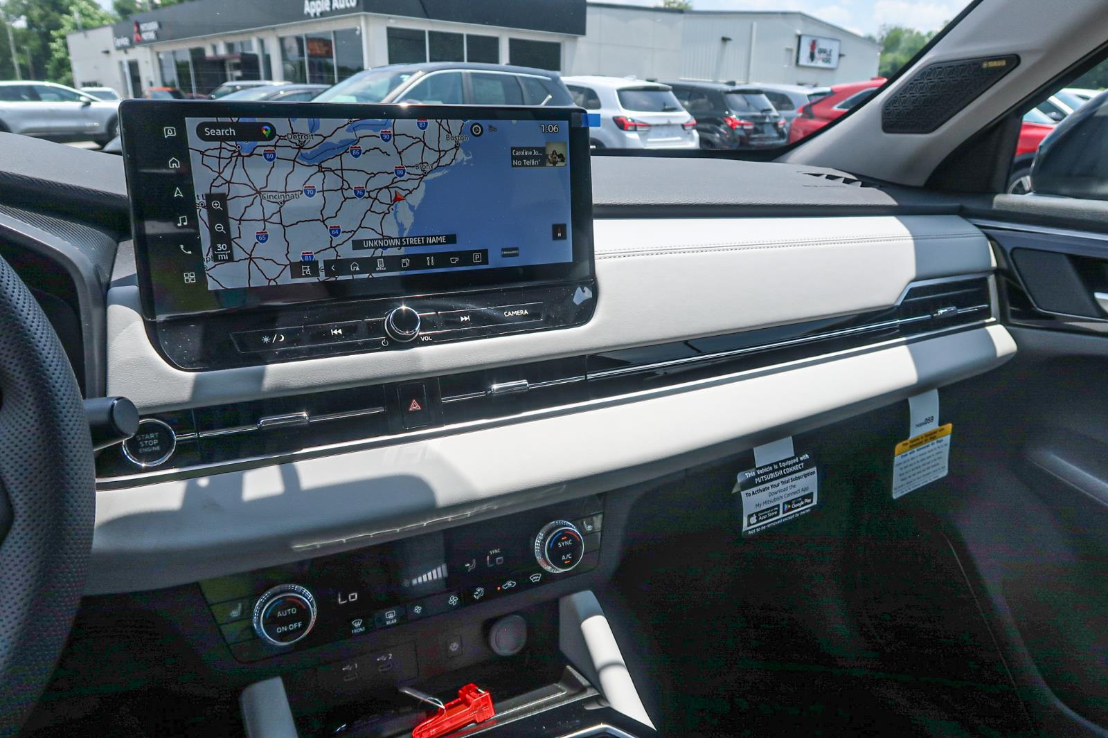 2025 Mitsubishi Outlander SE