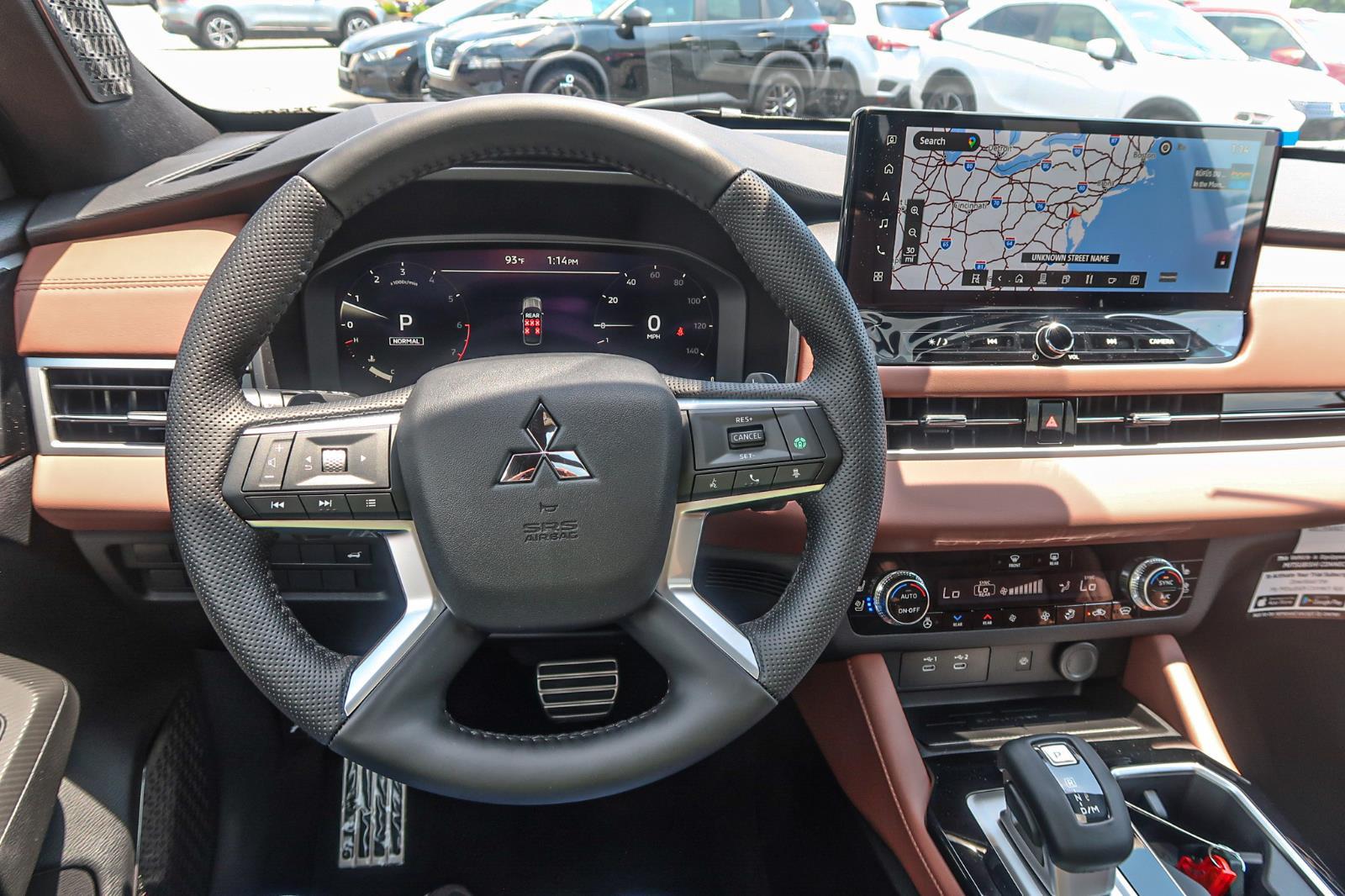 2025 Mitsubishi Outlander SEL