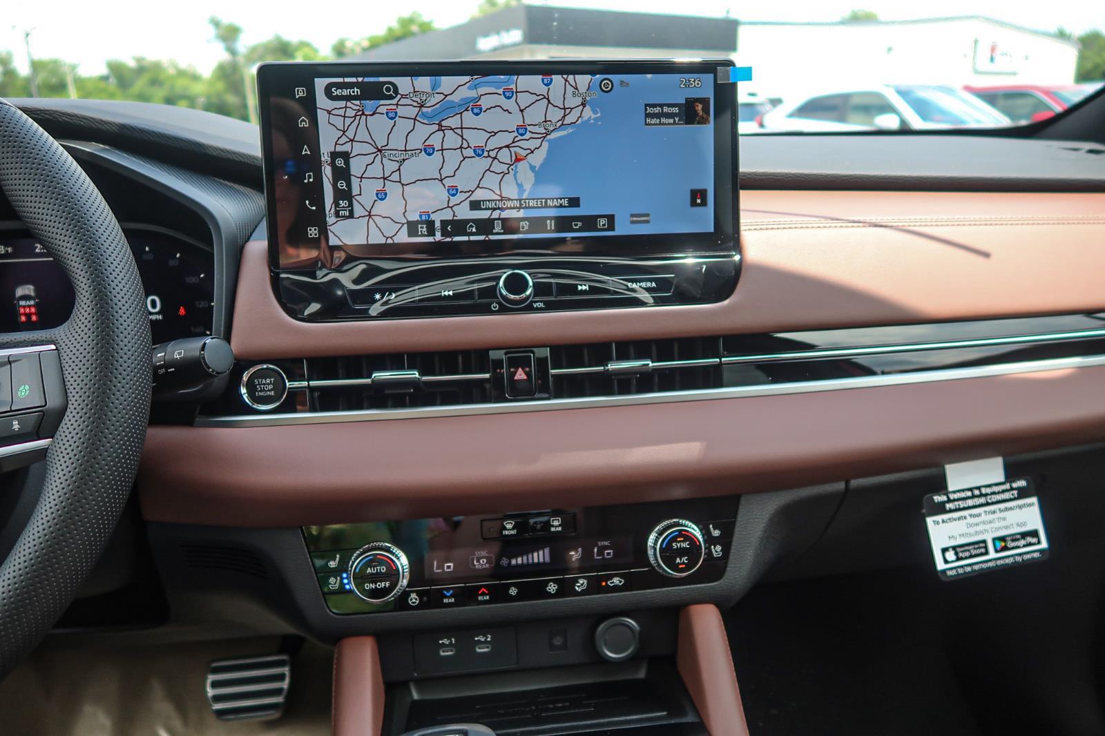 2025 Mitsubishi Outlander SEL
