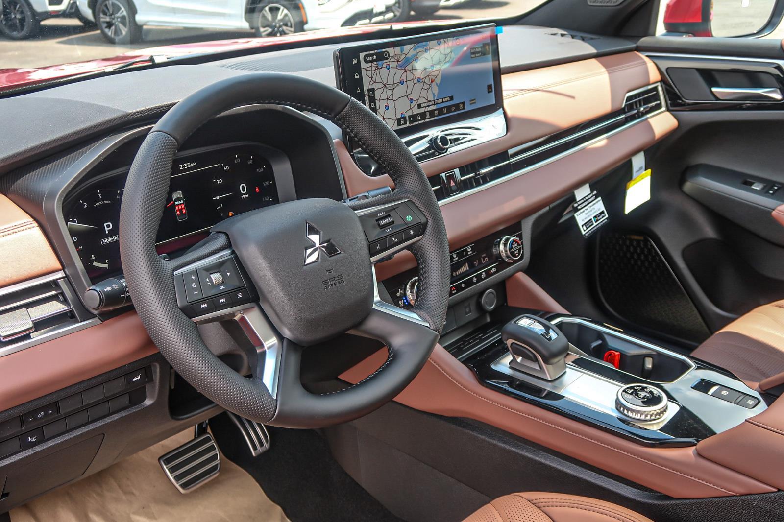 2025 Mitsubishi Outlander SEL