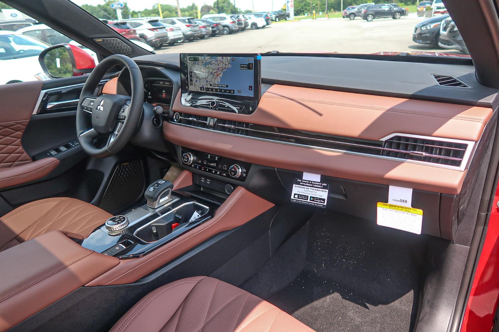 2025 Mitsubishi Outlander SEL
