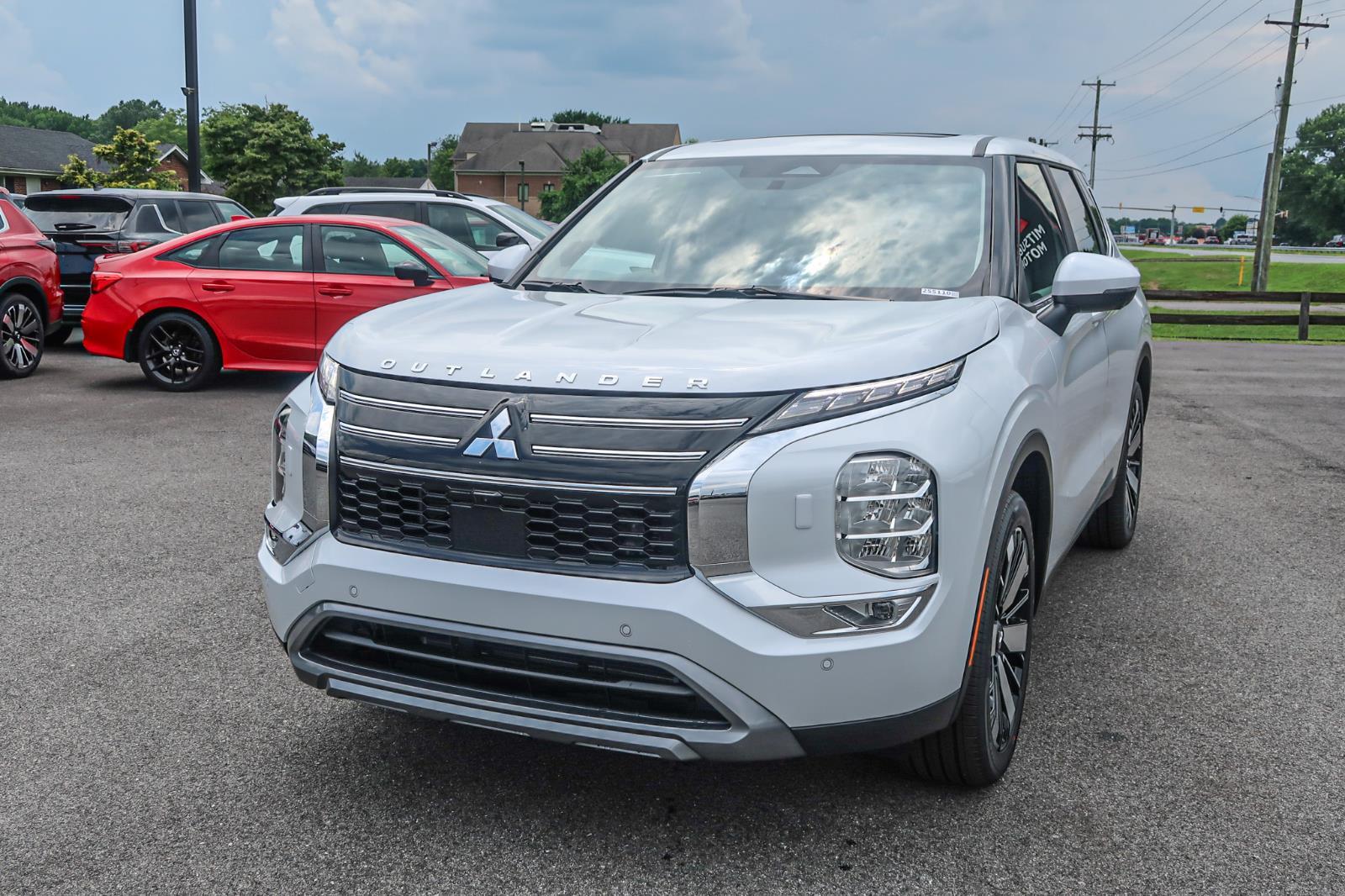 2025 Mitsubishi Outlander SE