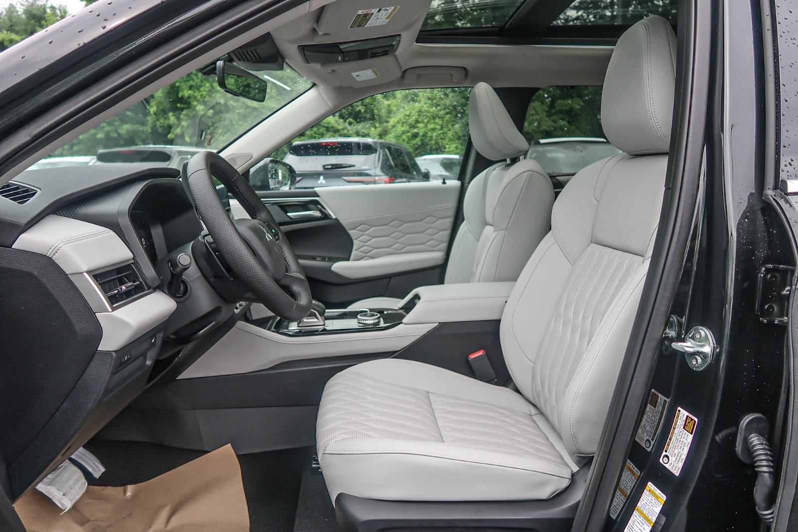 2025 Mitsubishi Outlander SEL