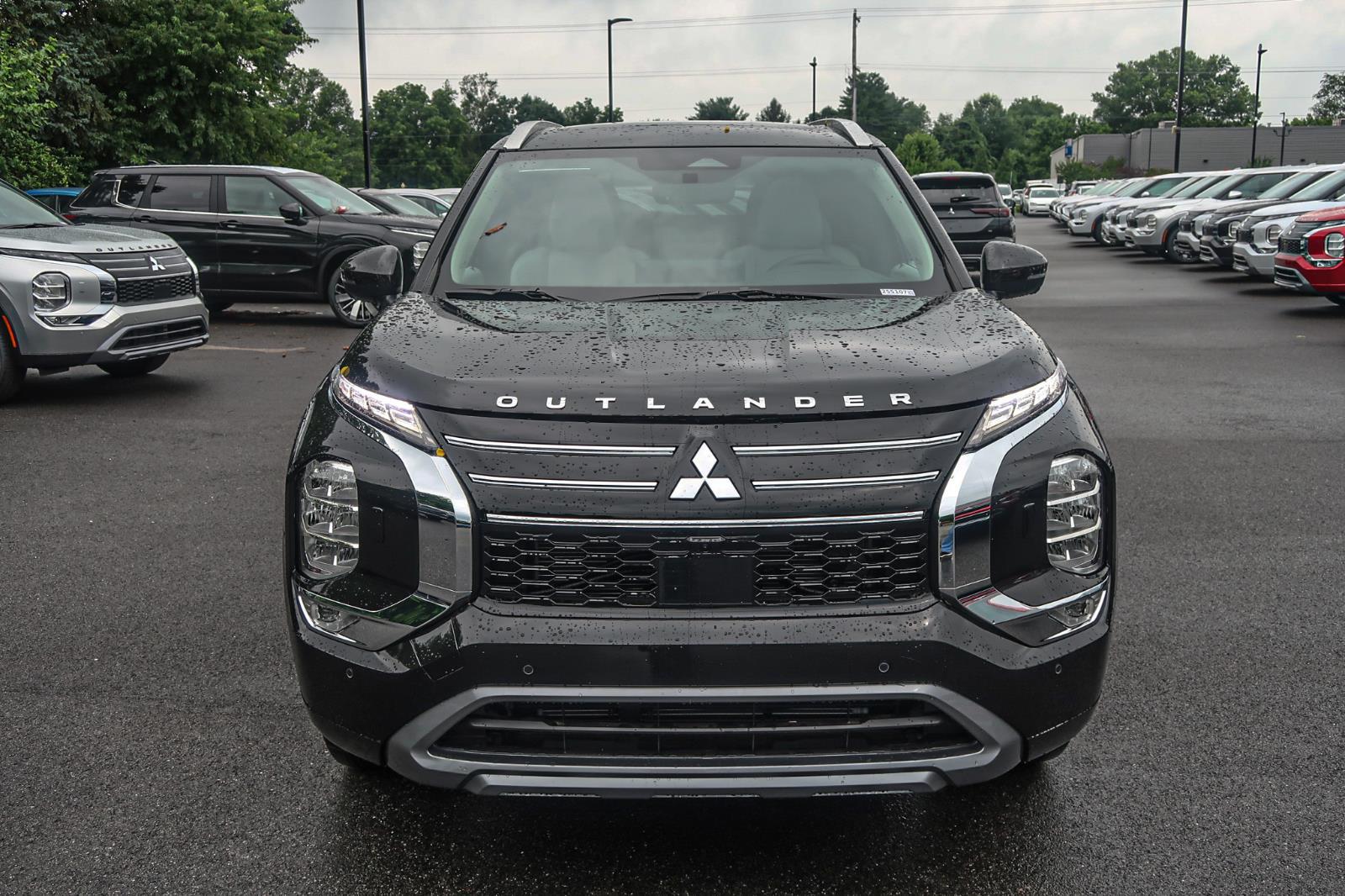 2025 Mitsubishi Outlander SEL