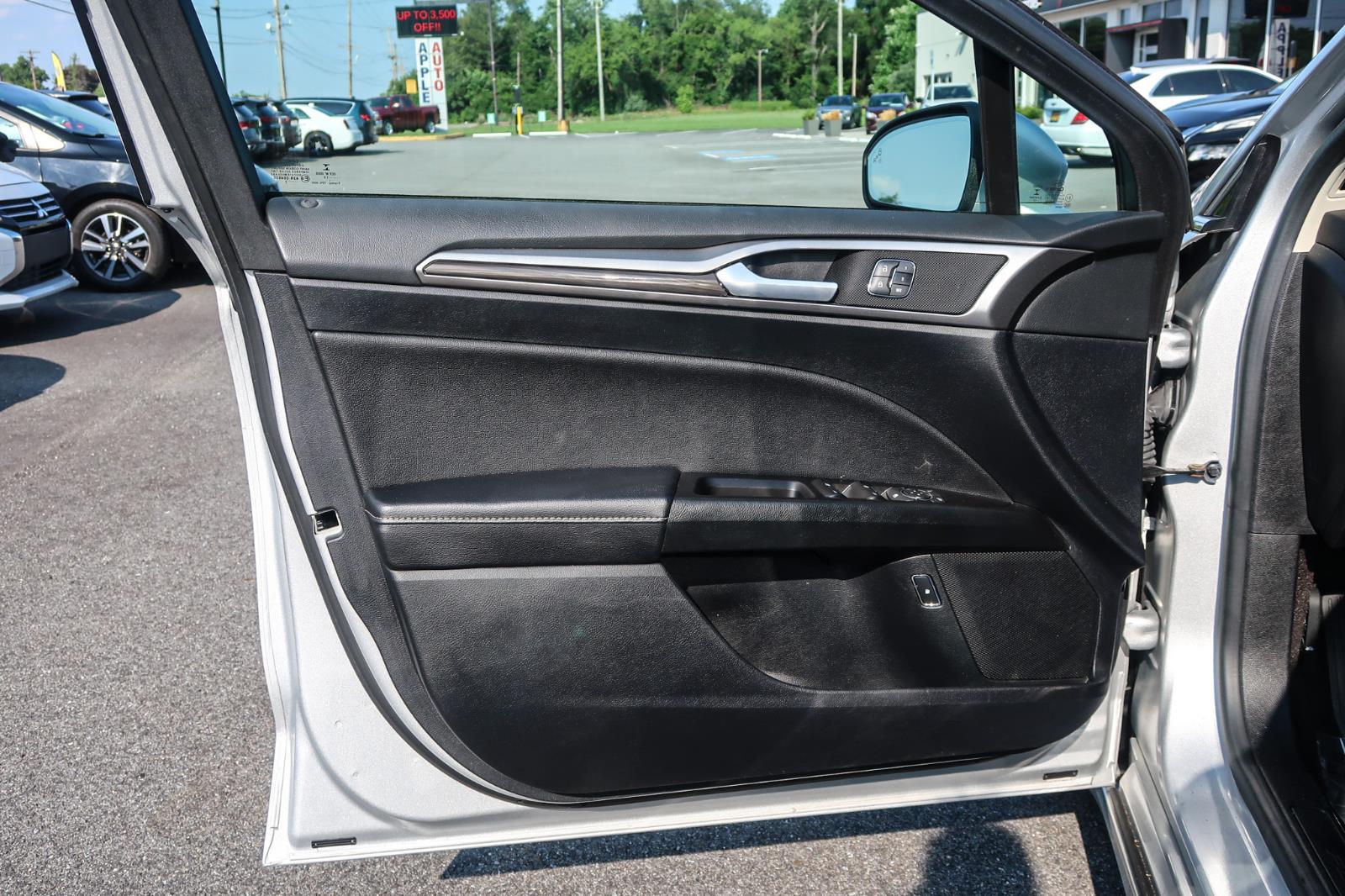 2019 Ford Fusion Hybrid SEL