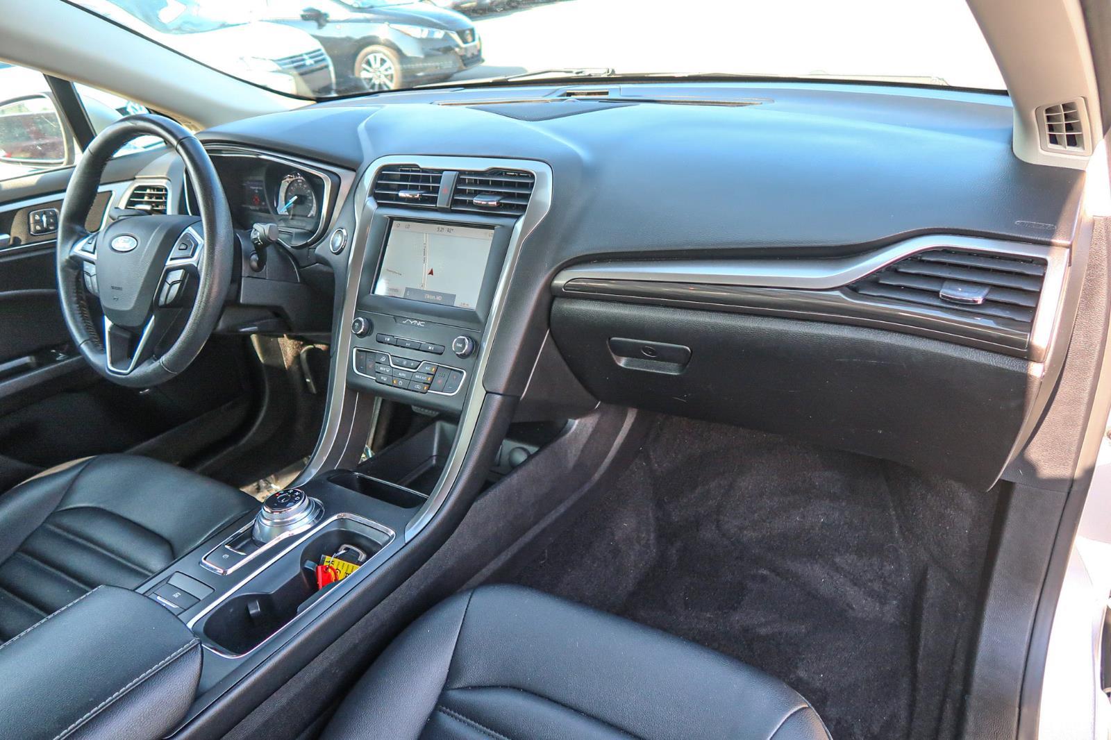 2019 Ford Fusion Hybrid SEL