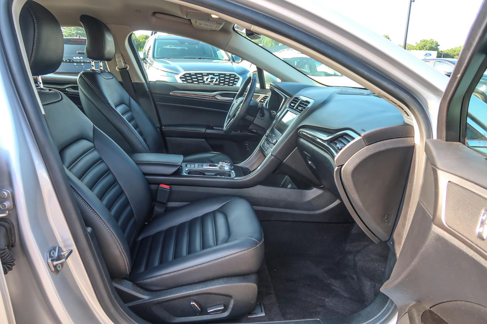 2019 Ford Fusion Hybrid SEL