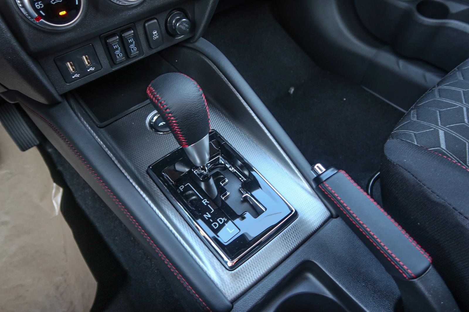 2025 Mitsubishi Outlander Sport LE