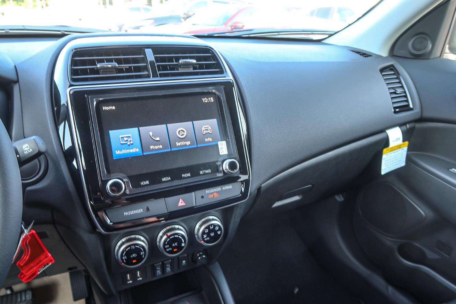 2025 Mitsubishi Outlander Sport LE