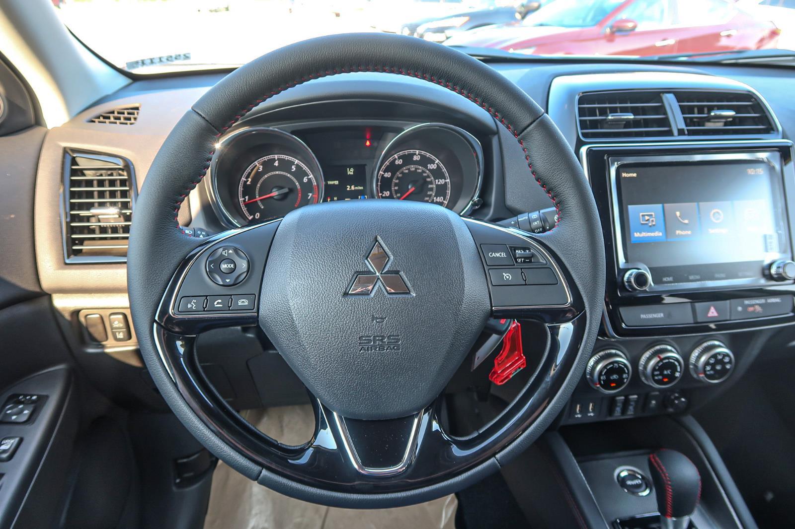 2025 Mitsubishi Outlander Sport LE