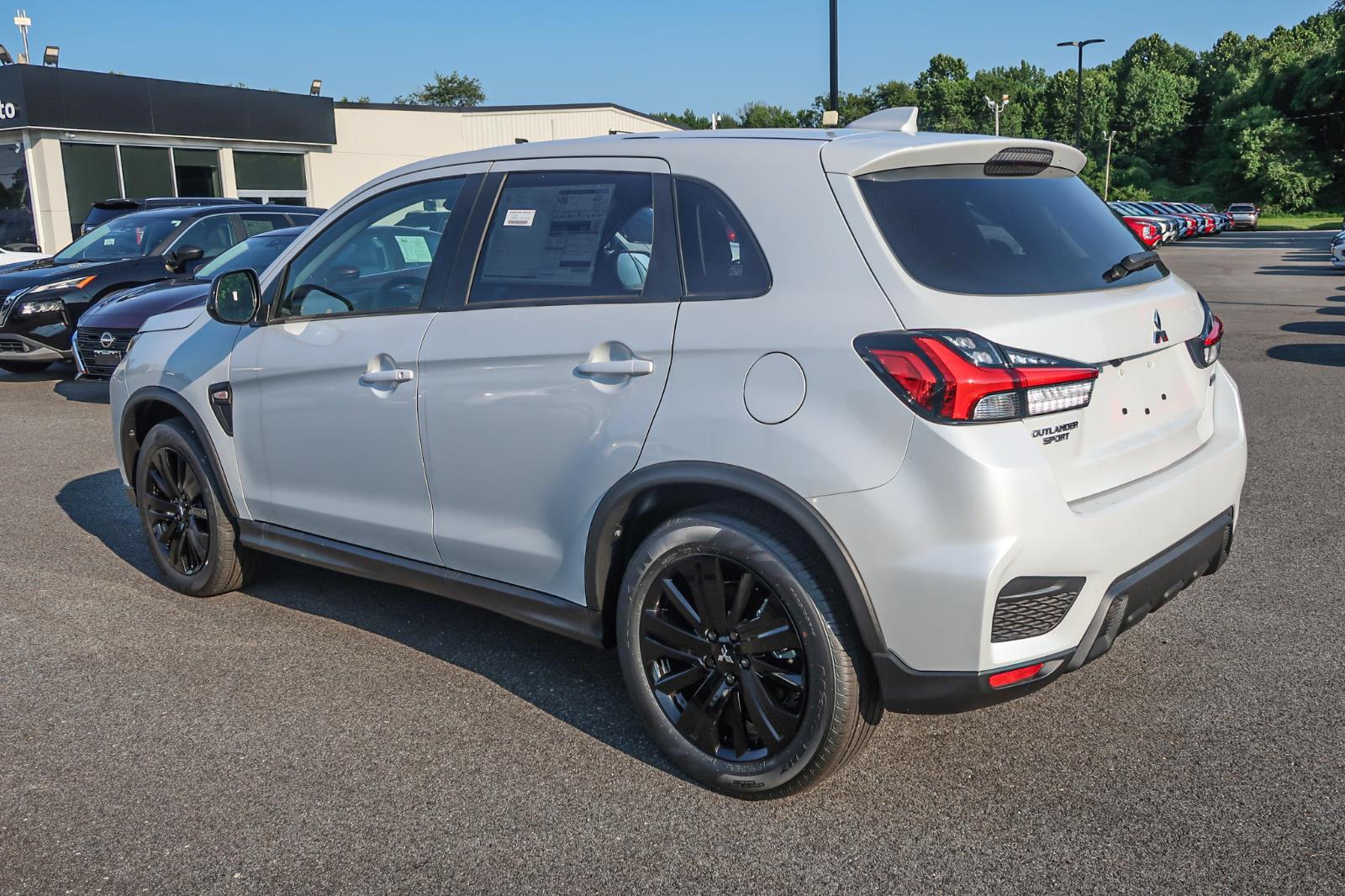2025 Mitsubishi Outlander Sport LE