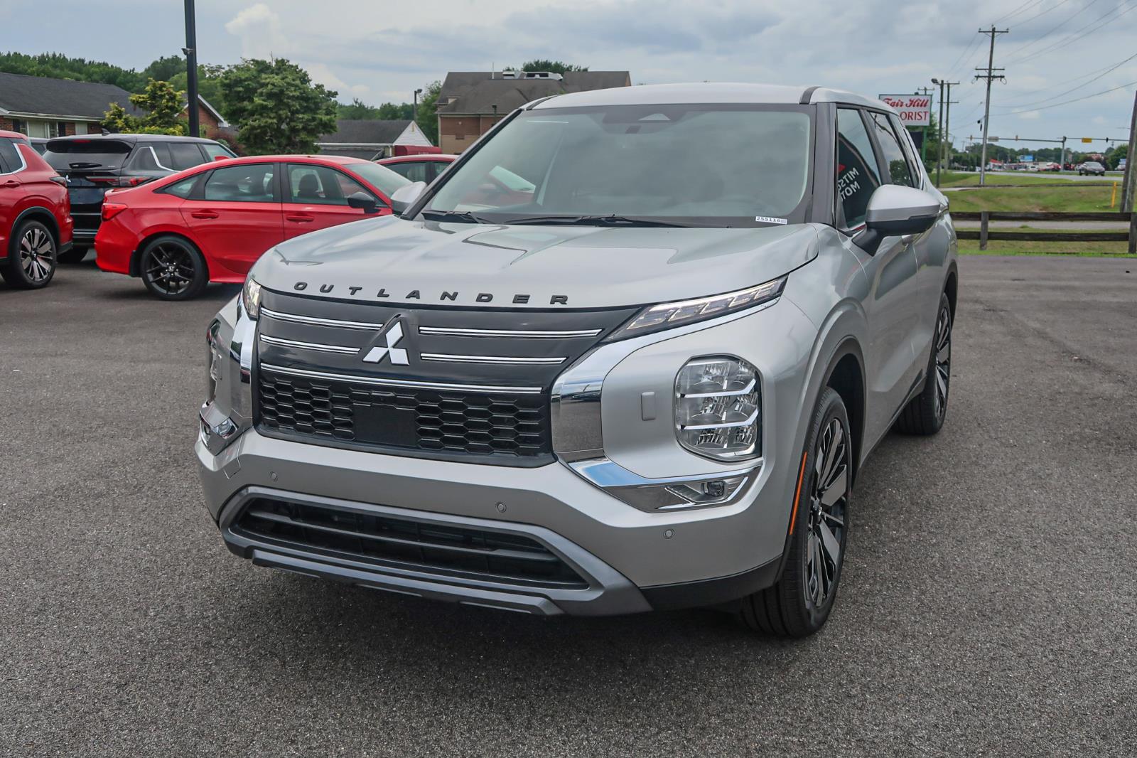 2025 Mitsubishi Outlander SE