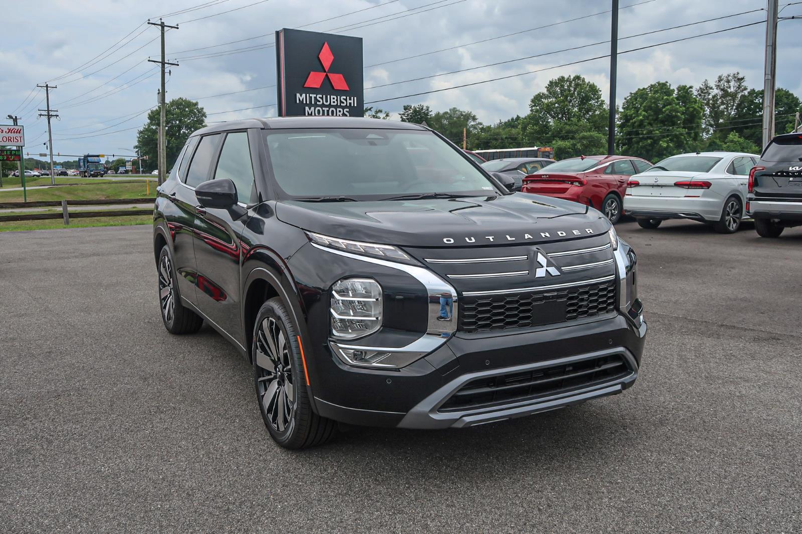 2025 Mitsubishi Outlander SE