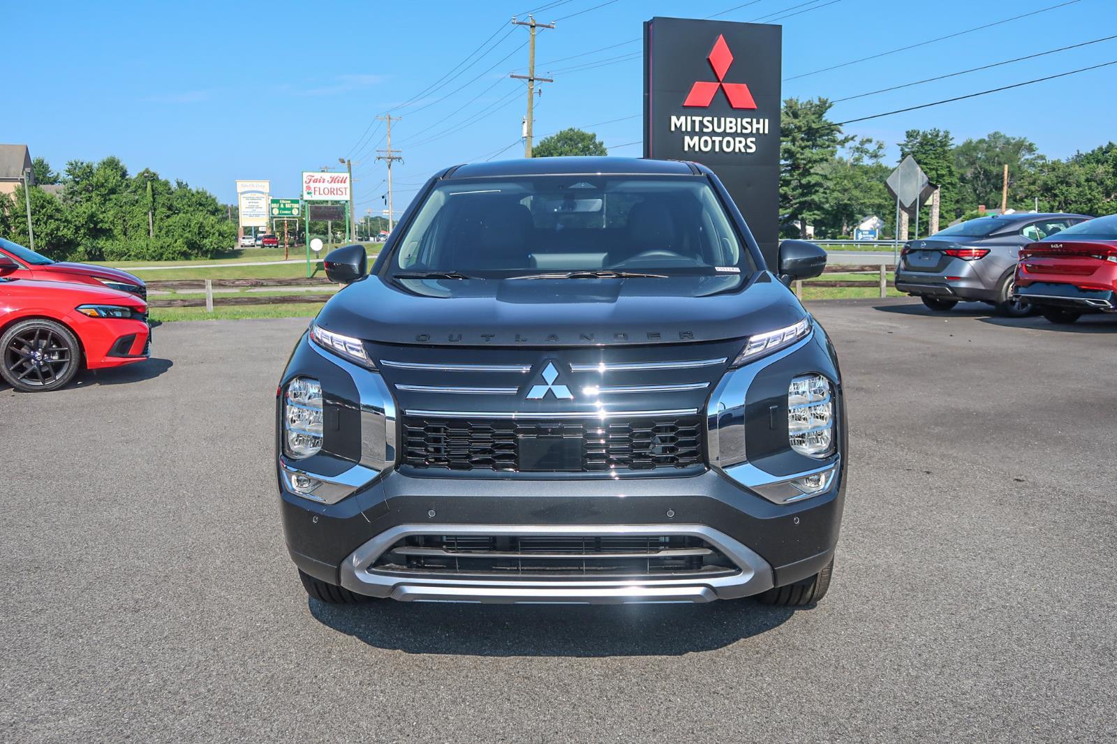 2025 Mitsubishi Outlander SE