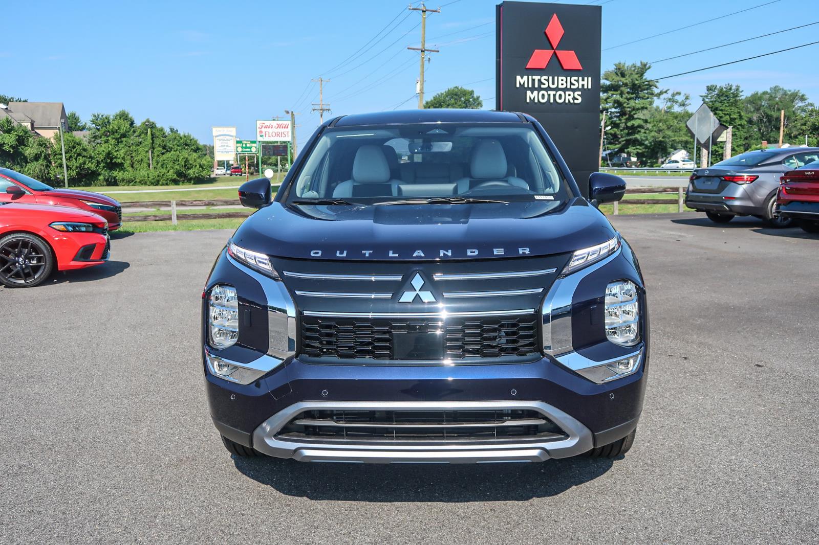 2025 Mitsubishi Outlander SE