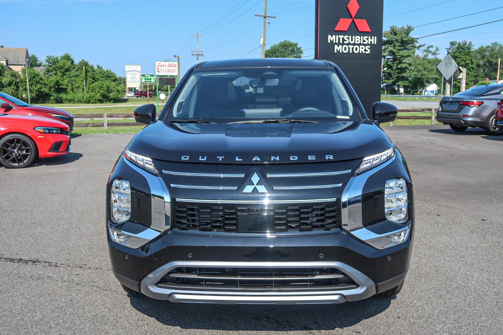 2025 Mitsubishi Outlander SE
