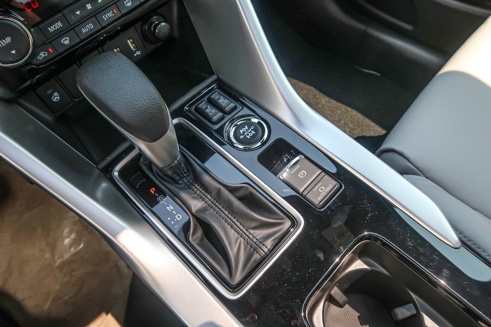 2025 Mitsubishi Eclipse Cross SEL