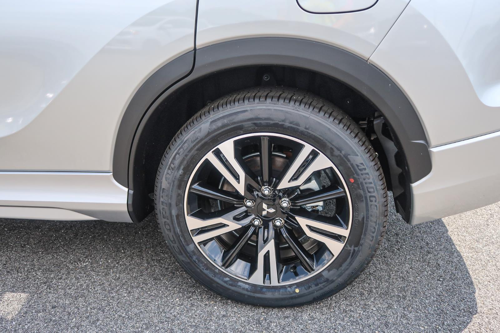 2025 Mitsubishi Eclipse Cross SEL