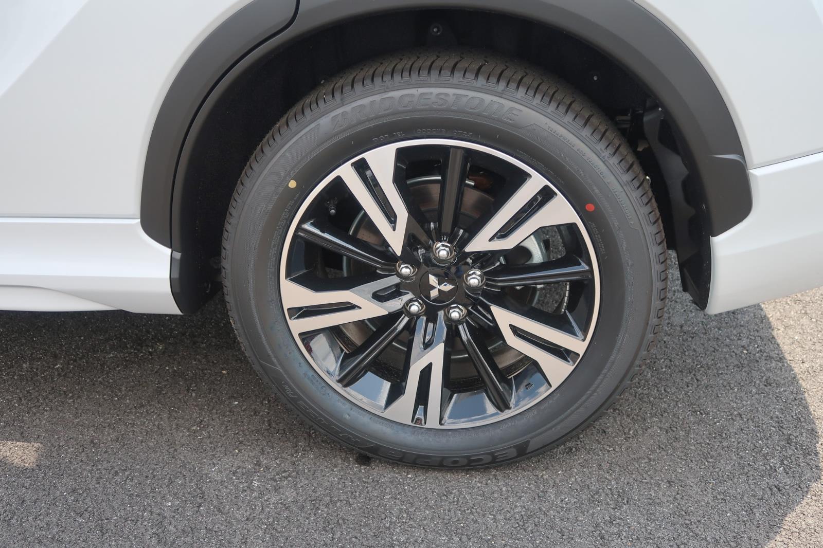 2025 Mitsubishi Eclipse Cross SEL