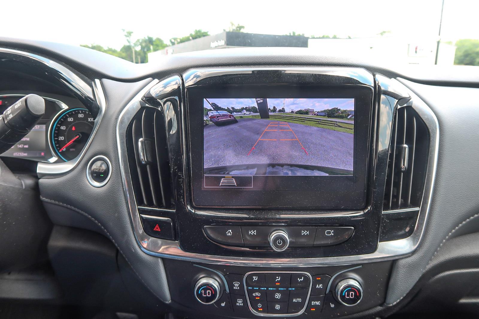 2020 Chevrolet Traverse LT Cloth